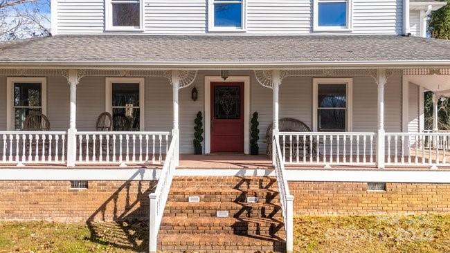 44 Bickford Avenue — Tryon