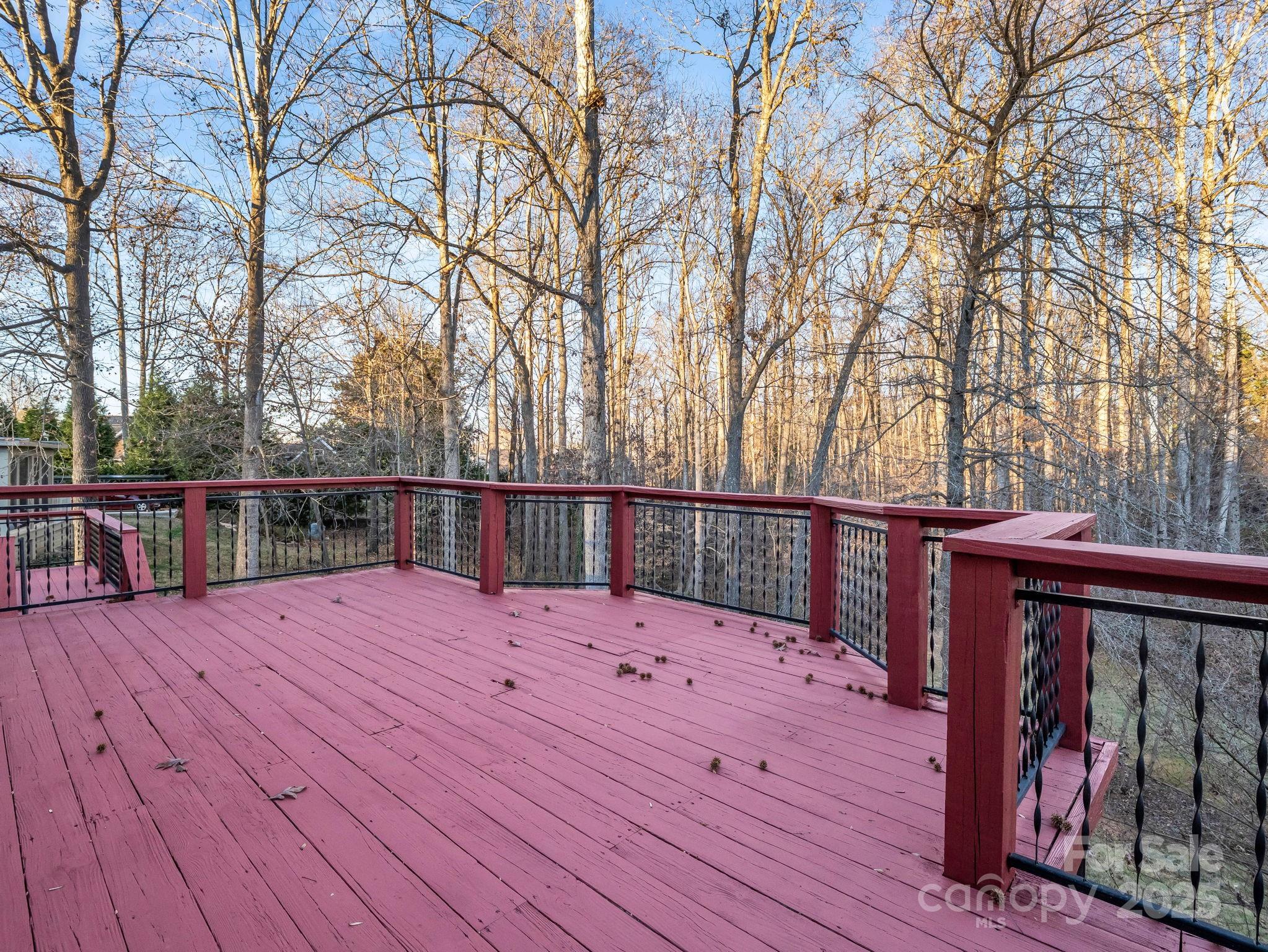 907 Weymouth Drive — Gastonia