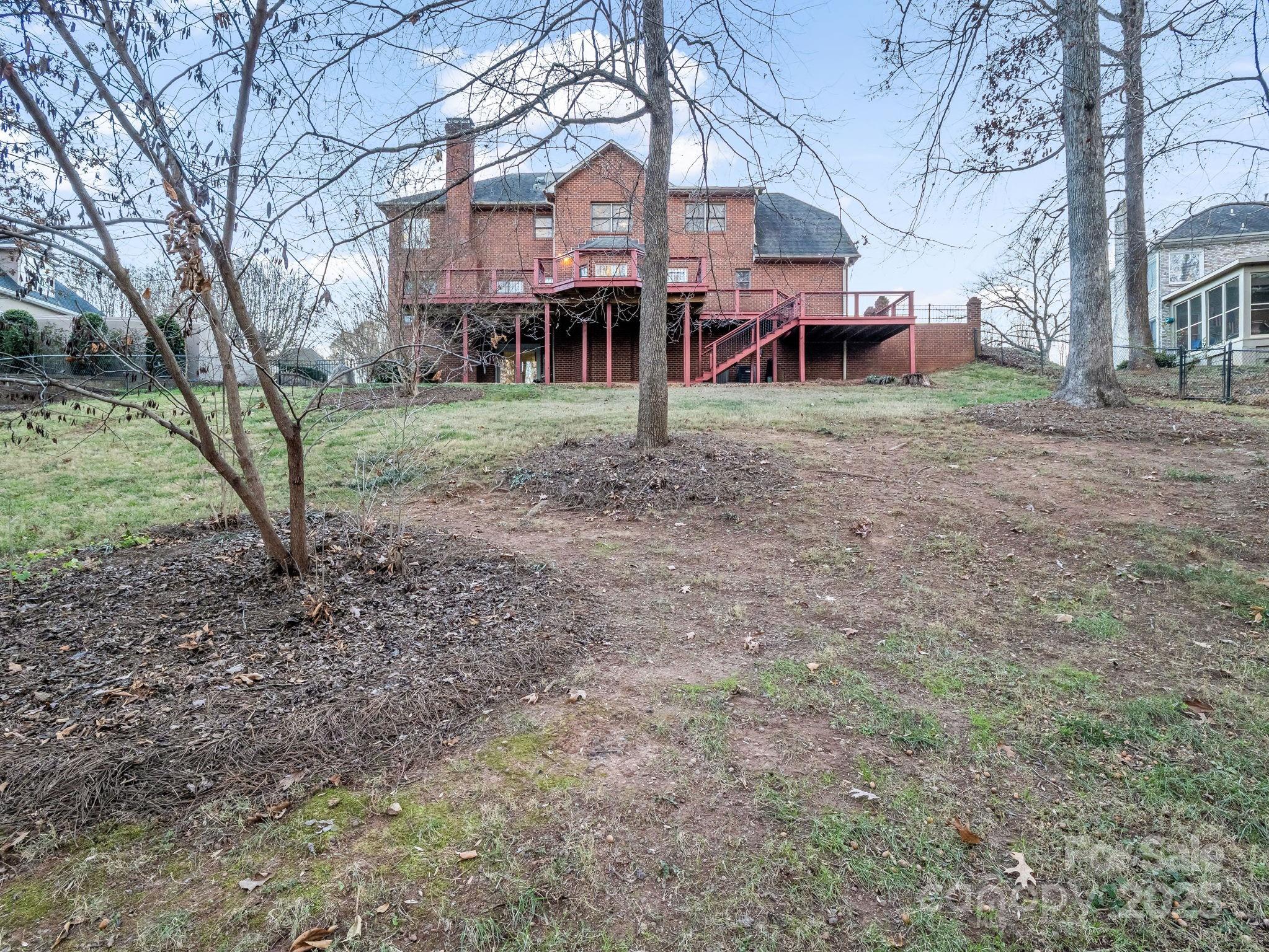907 Weymouth Drive — Gastonia