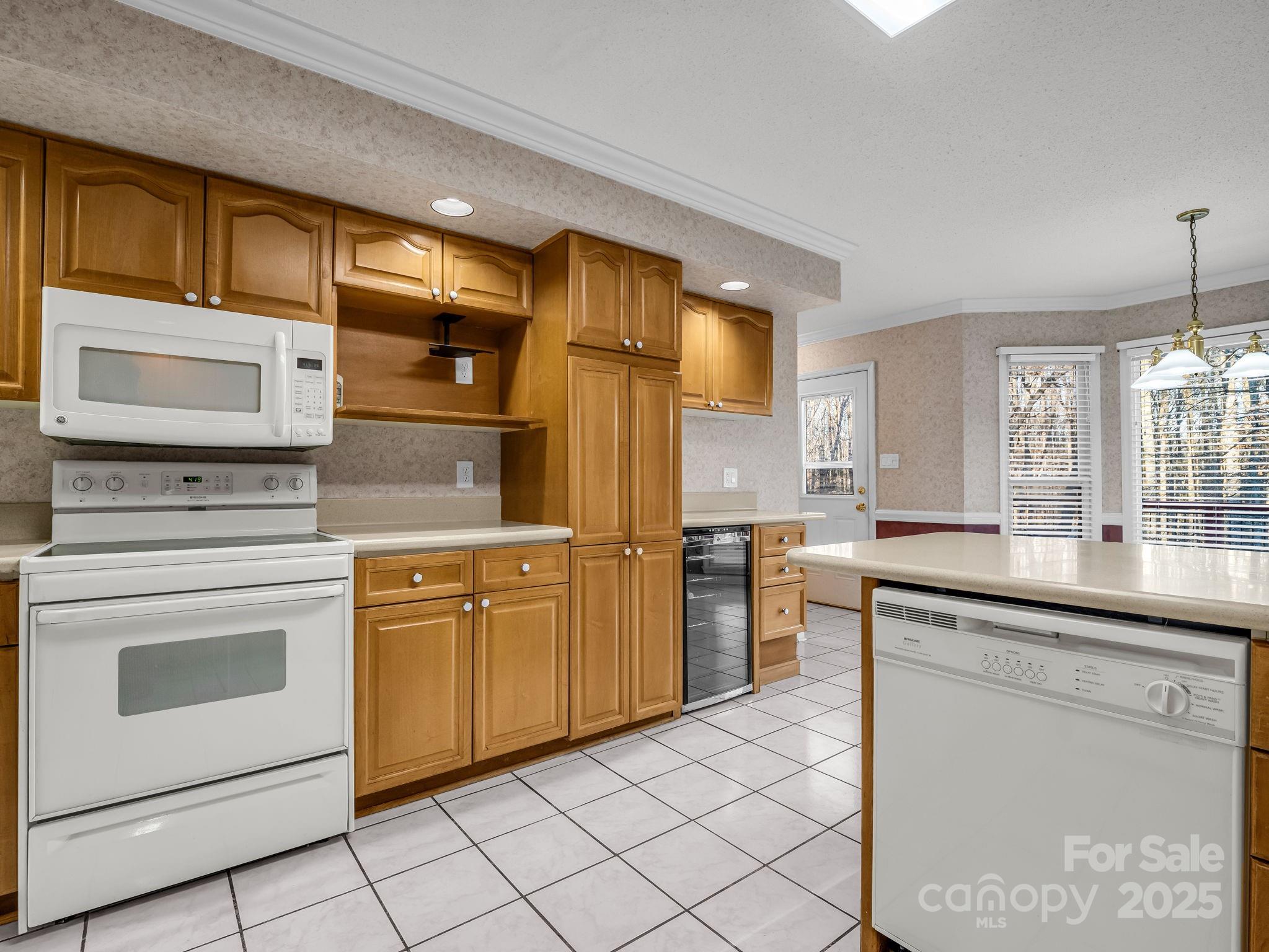 907 Weymouth Drive — Gastonia
