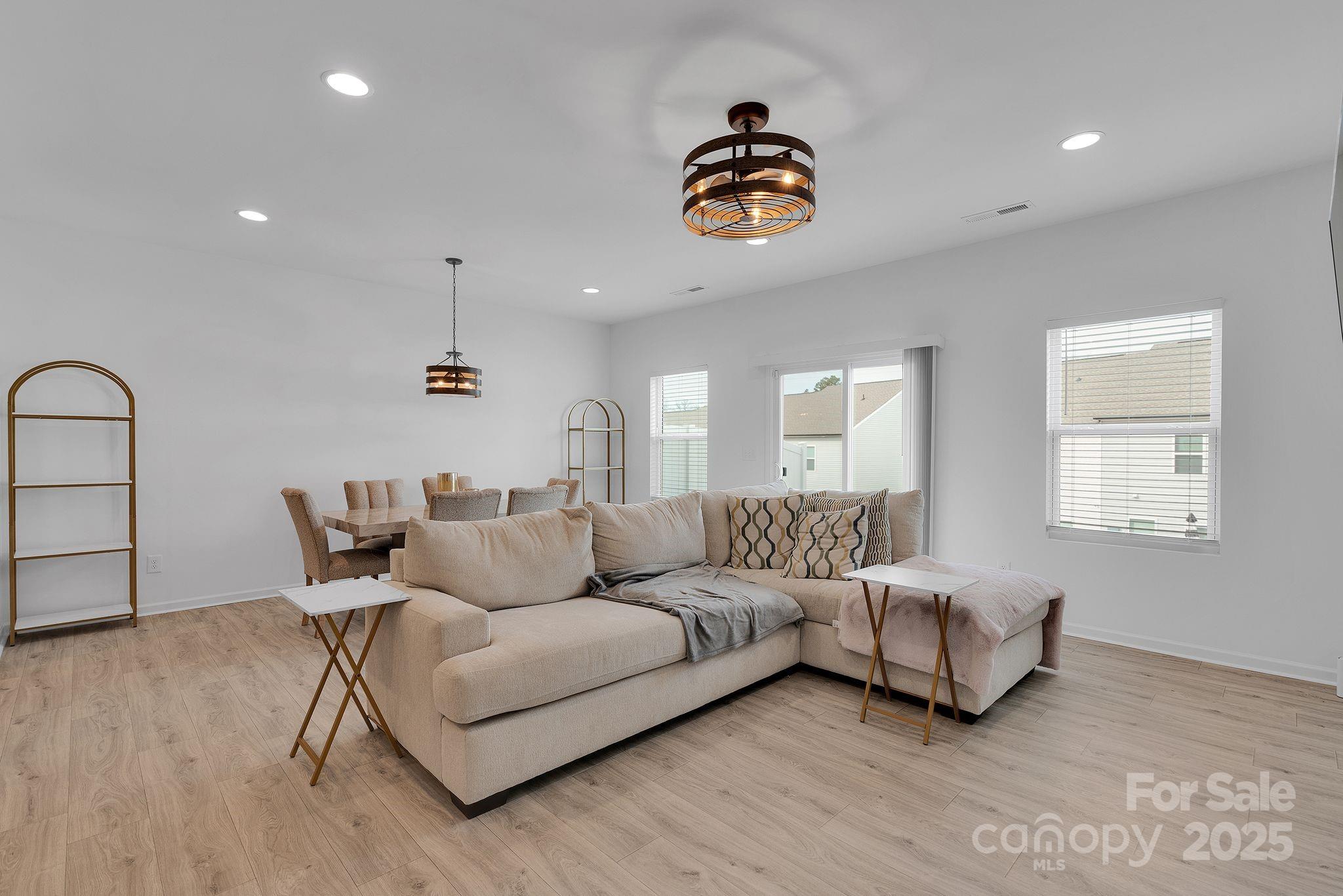 11012 Pagebrook Lane — Charlotte