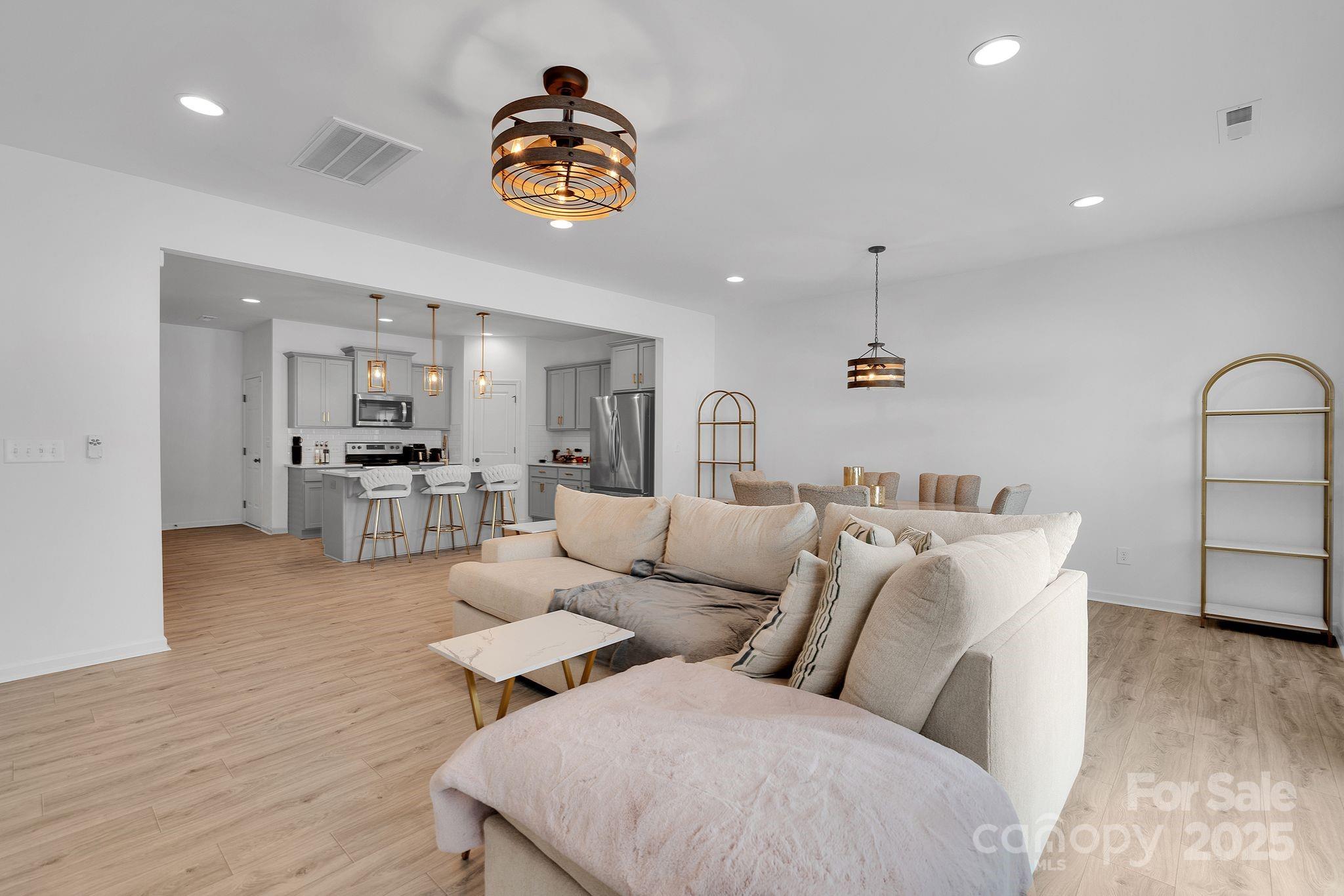 11012 Pagebrook Lane — Charlotte