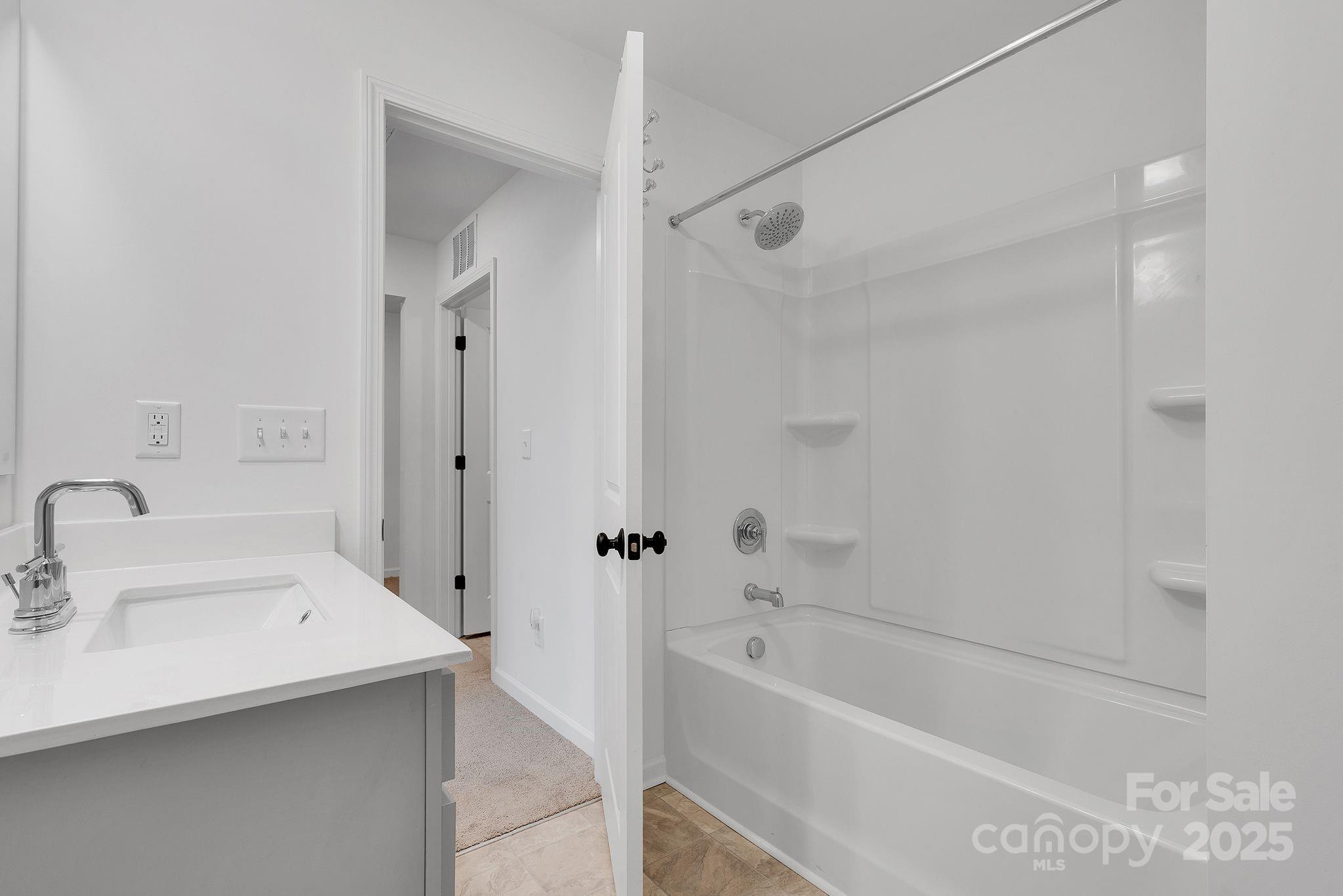 11012 Pagebrook Lane — Charlotte