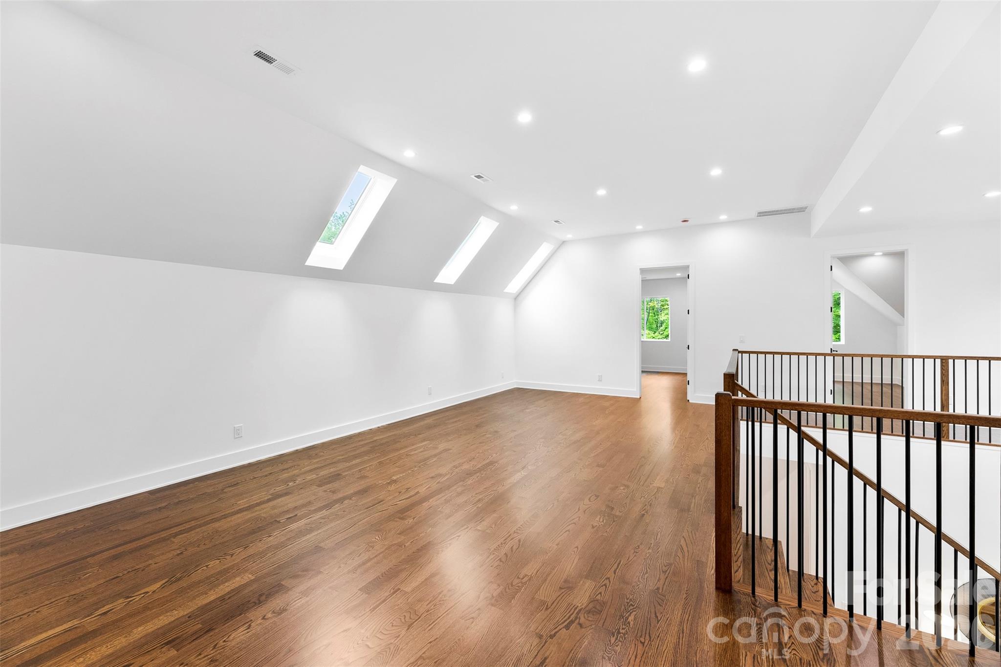 729 Amesbury Drive — Mt Ulla