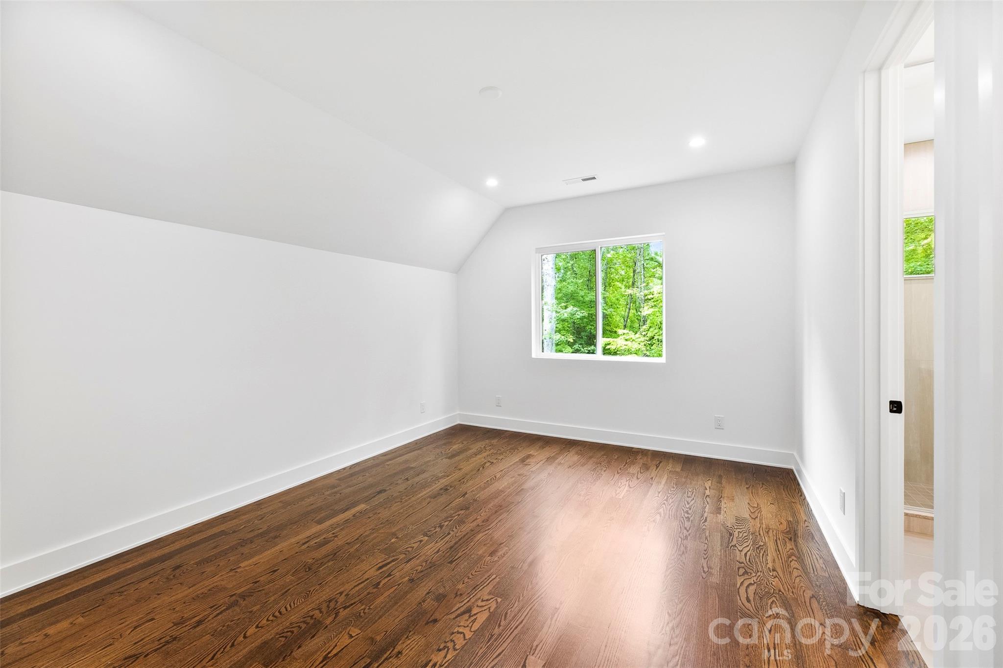 729 Amesbury Drive — Mt Ulla