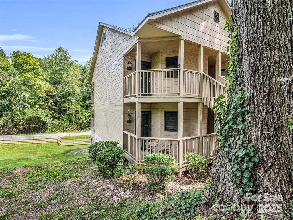 160 Whitney Boulevard — Lake Lure