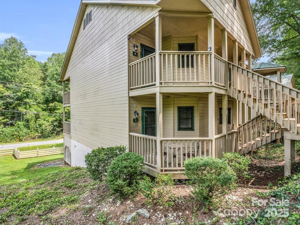 160 Whitney Boulevard — Lake Lure