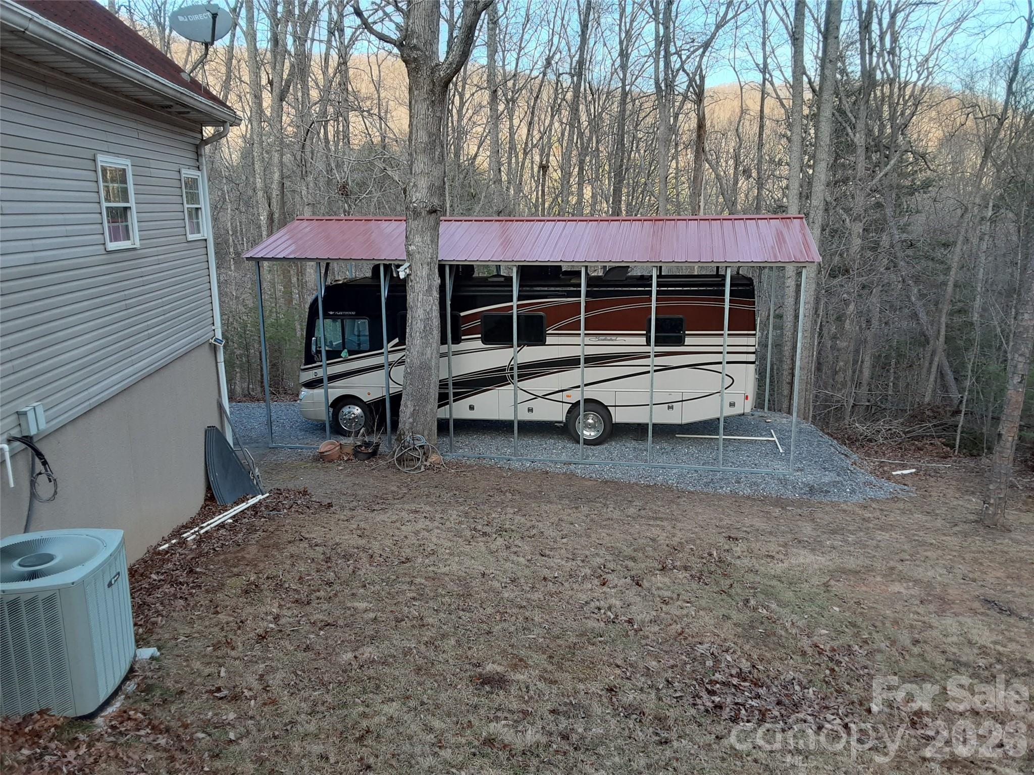 31 Reeds Creek Road — Fairview