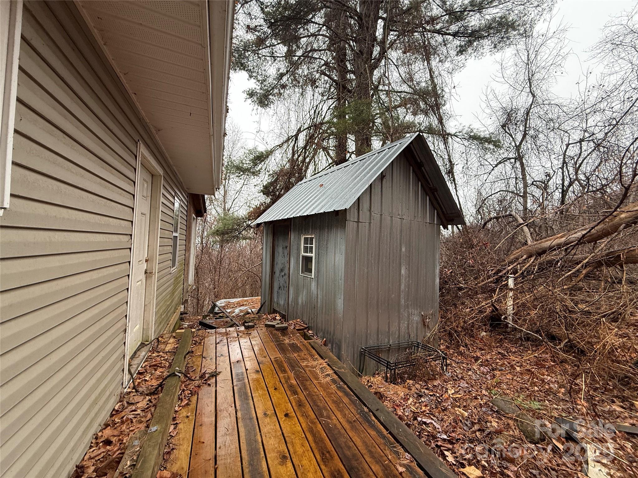201 Mountain Vista Road — Canton