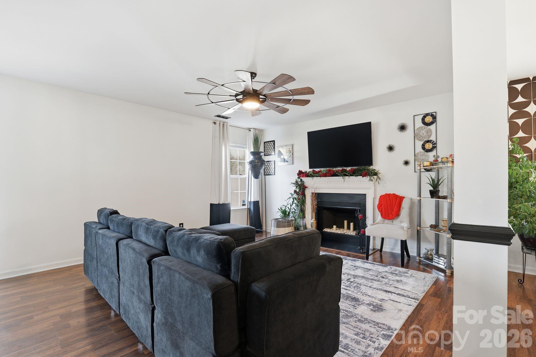 5825 Brookfield Pointe Drive — Charlotte