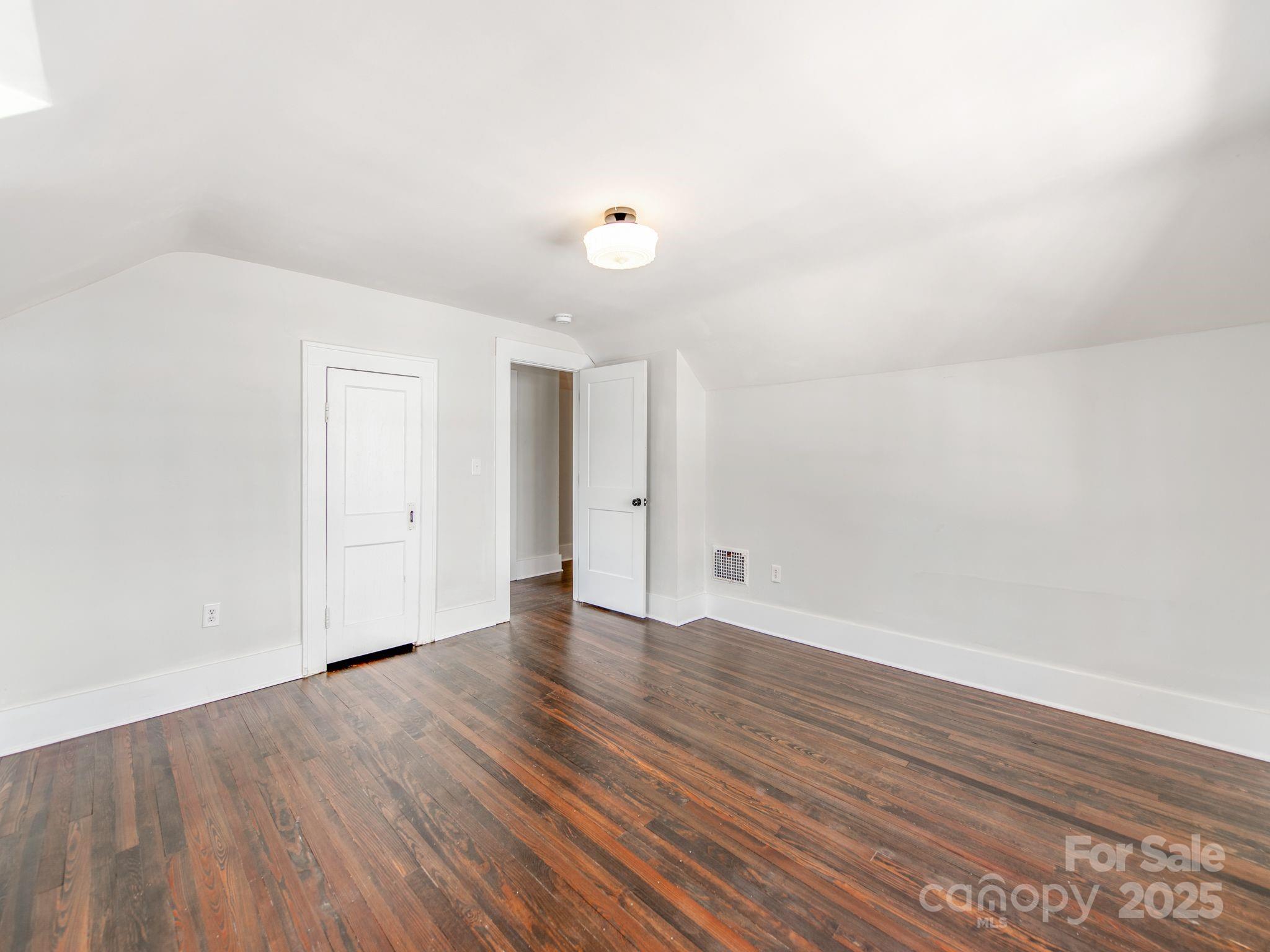 518 5th Avenue — Gastonia