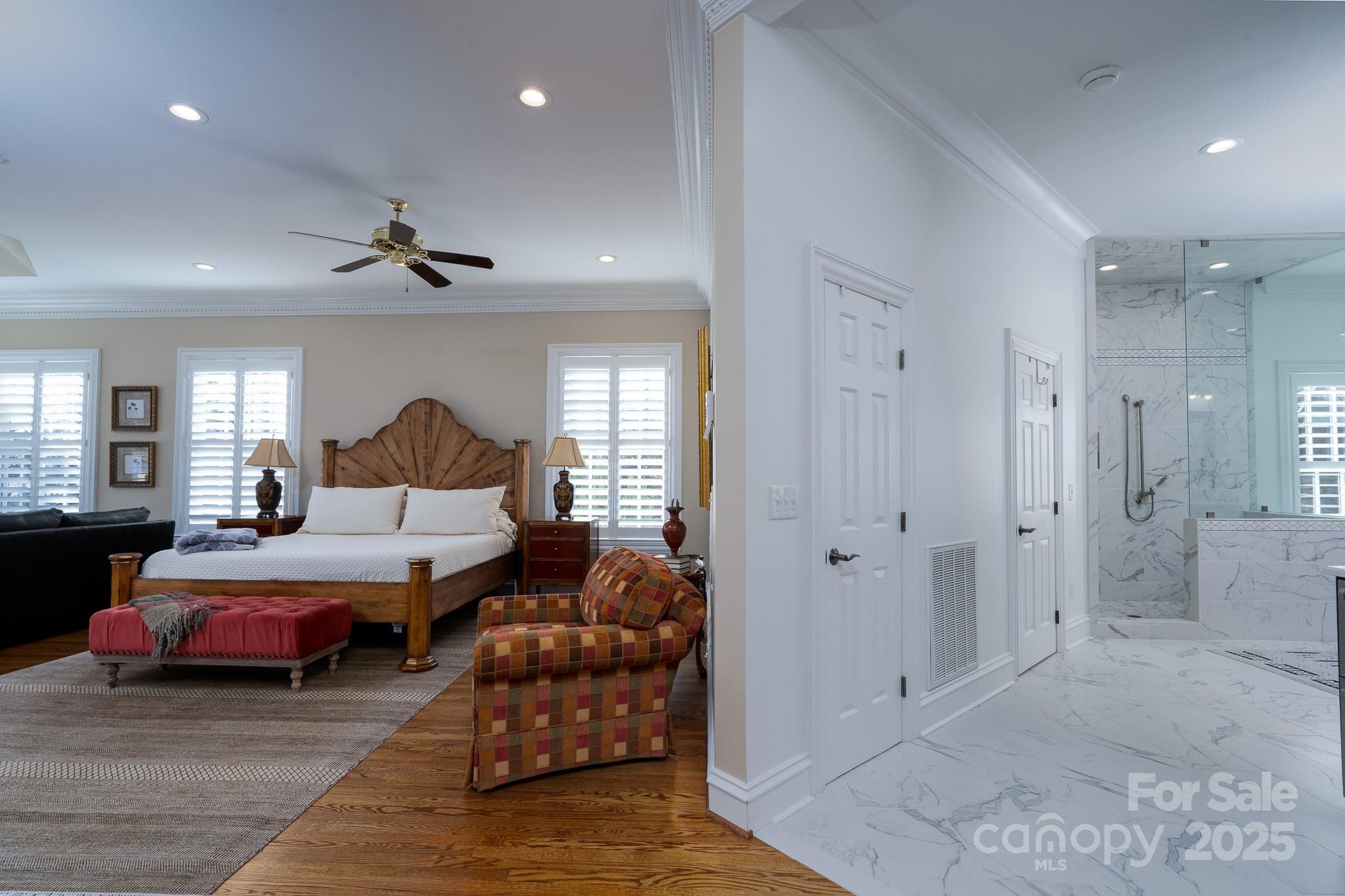 444 Glenbrook Springs None — New London