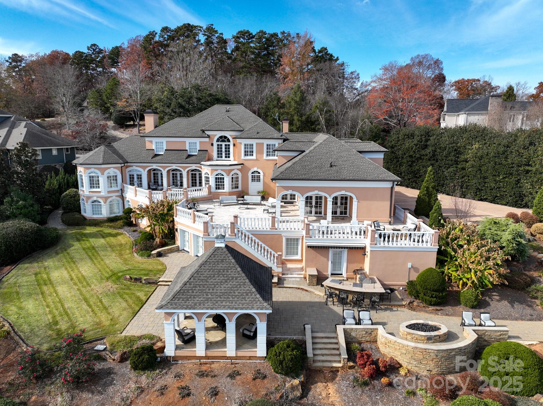 444 Glenbrook Springs None — New London