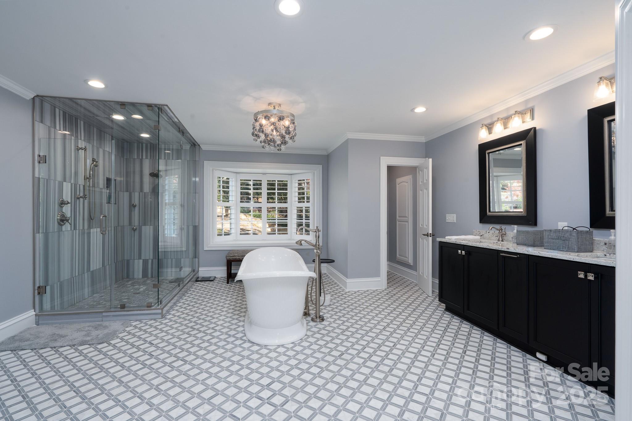 444 Glenbrook Springs None — New London
