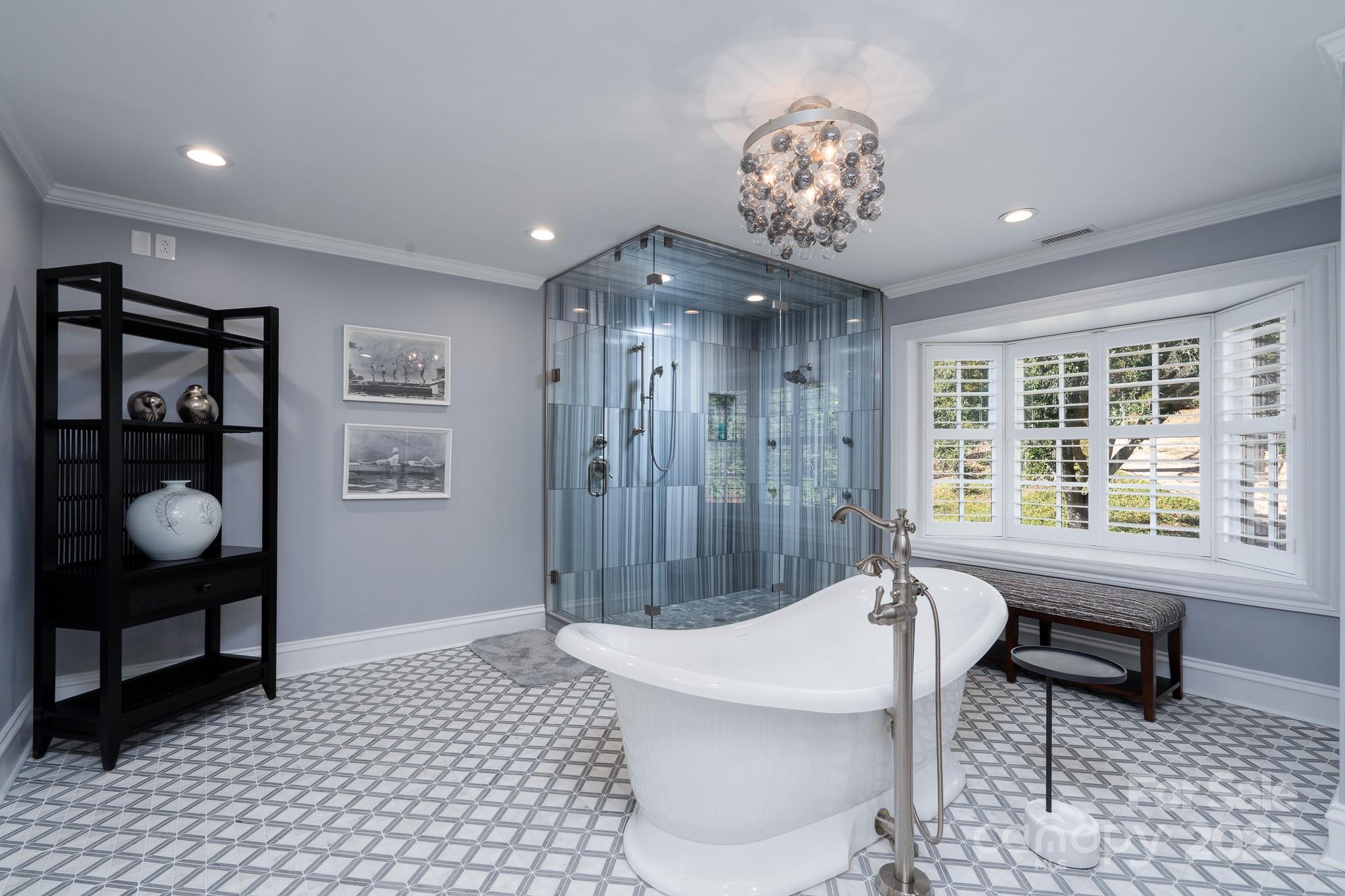 444 Glenbrook Springs None — New London