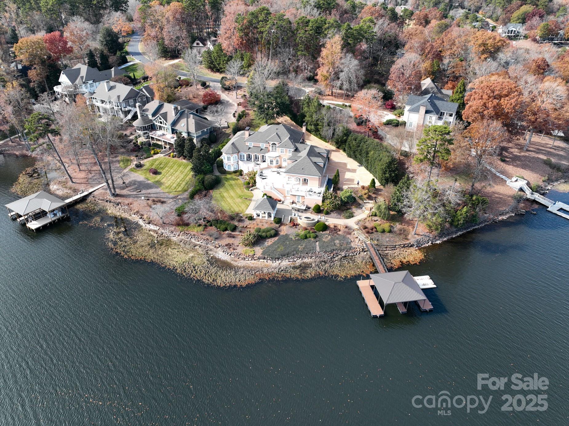 444 Glenbrook Springs None — New London