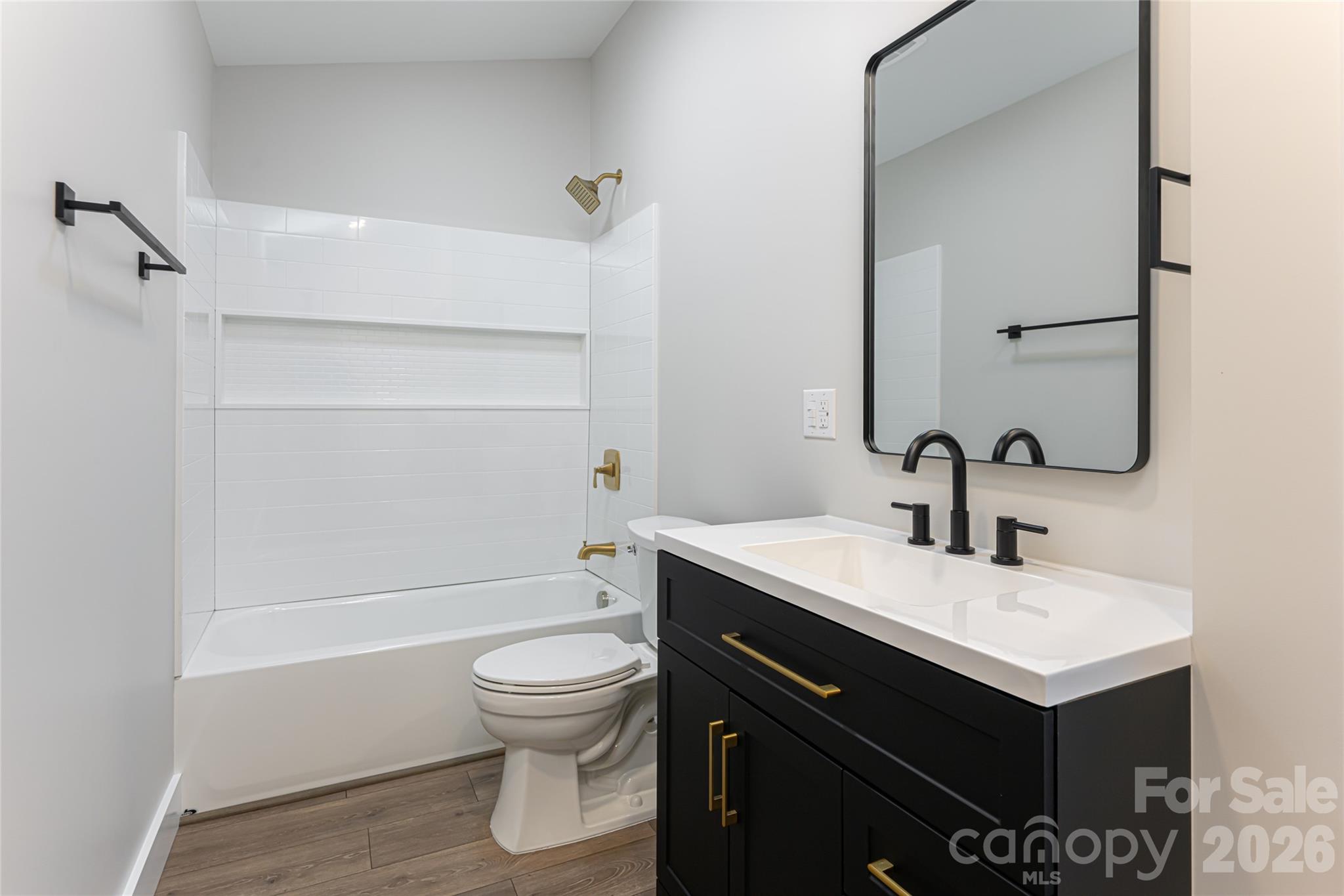 153 Hackleburg Lane — Hendersonville