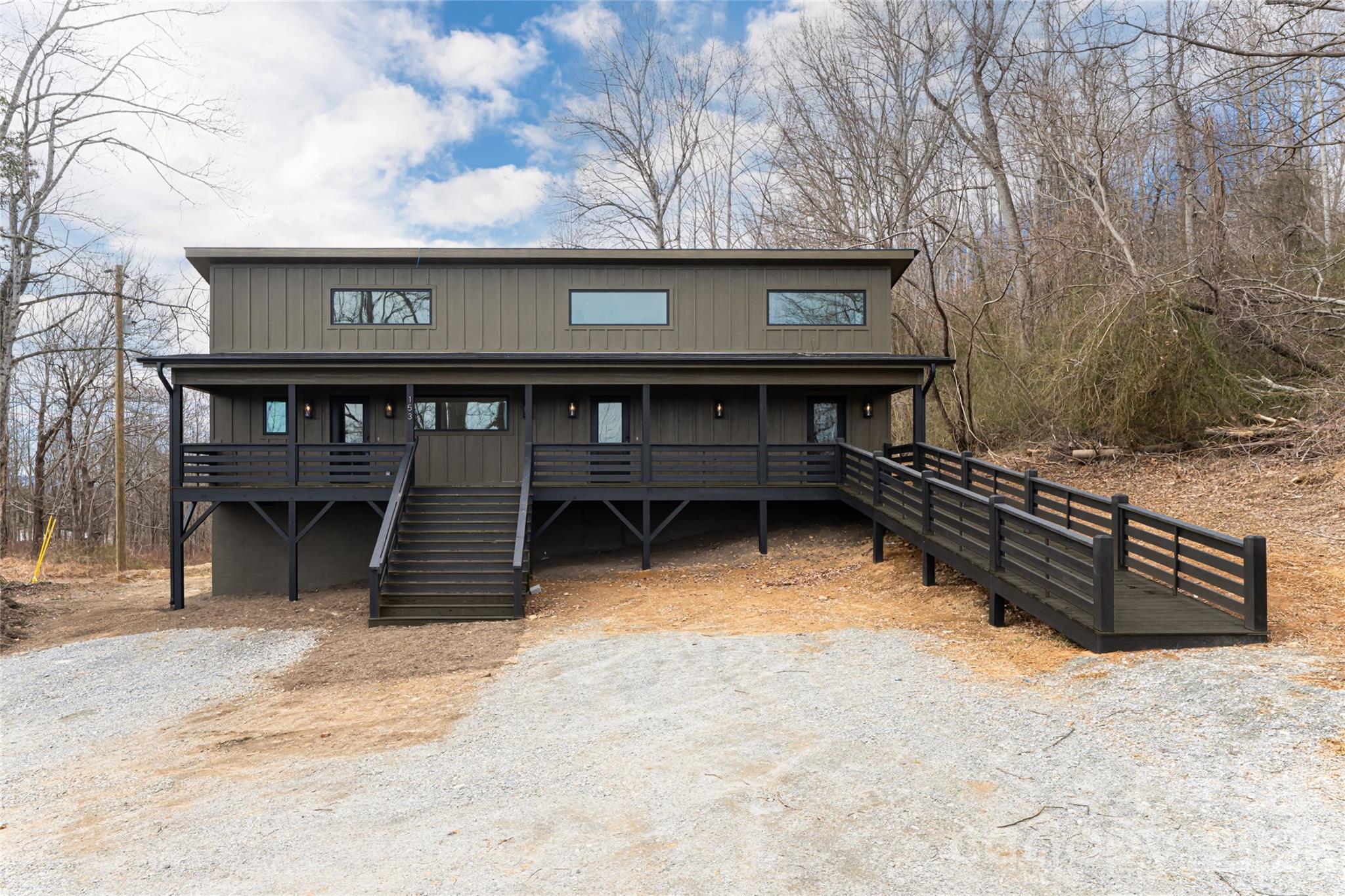 153 Hackleburg Lane — Hendersonville