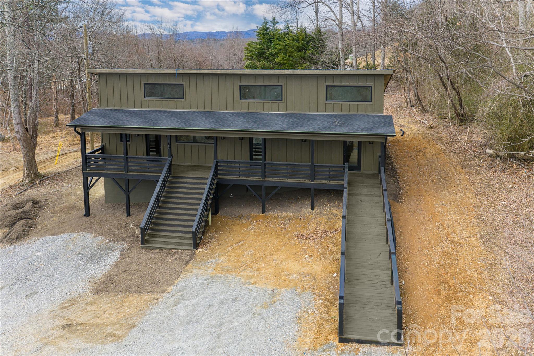 153 Hackleburg Lane — Hendersonville
