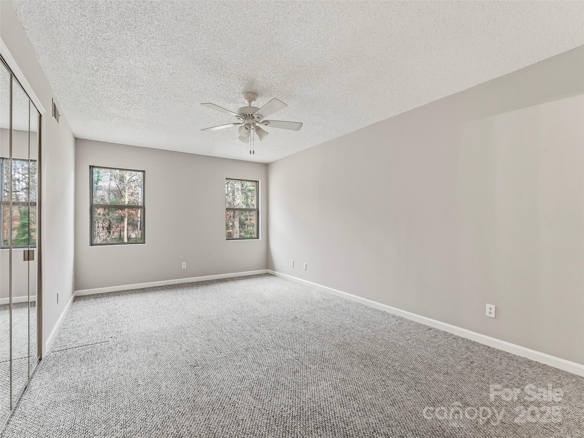 102 Abbey Circle — Asheville