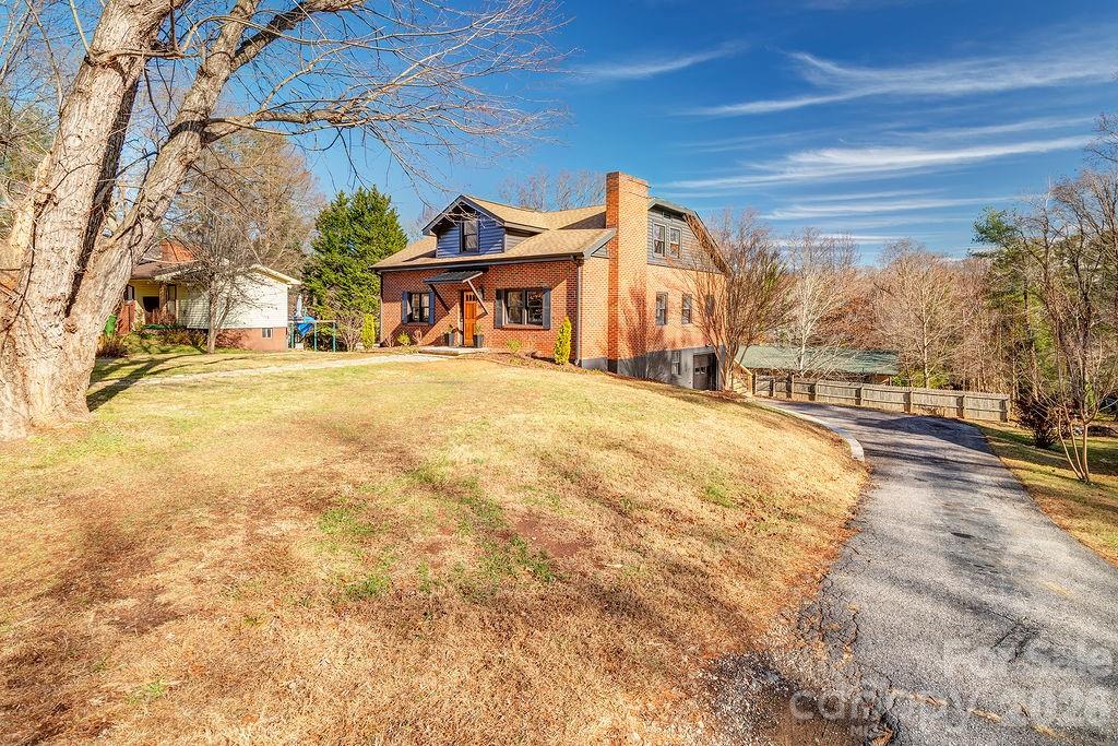55 Cisco Road — Asheville