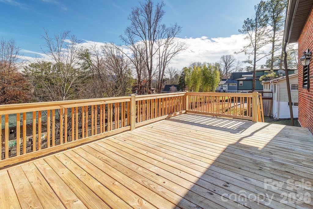 55 Cisco Road — Asheville