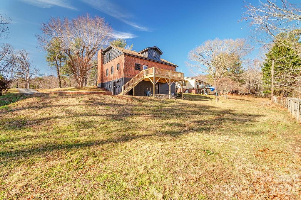 55 Cisco Road — Asheville