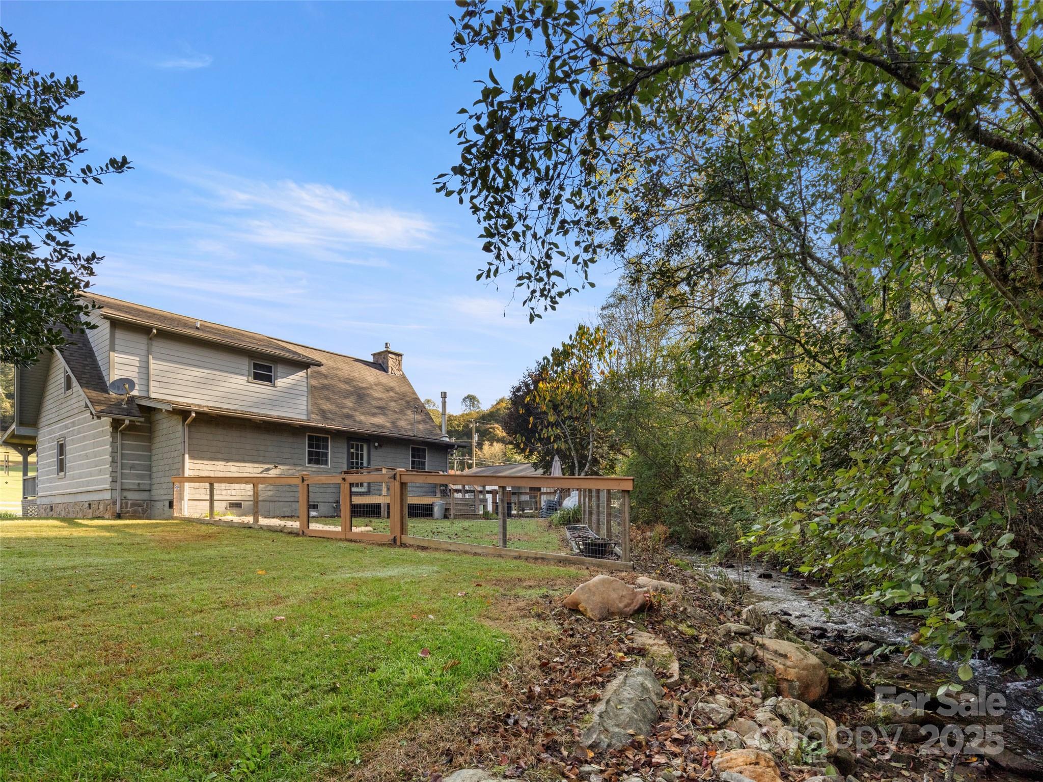 538 E Fork Road — Sylva