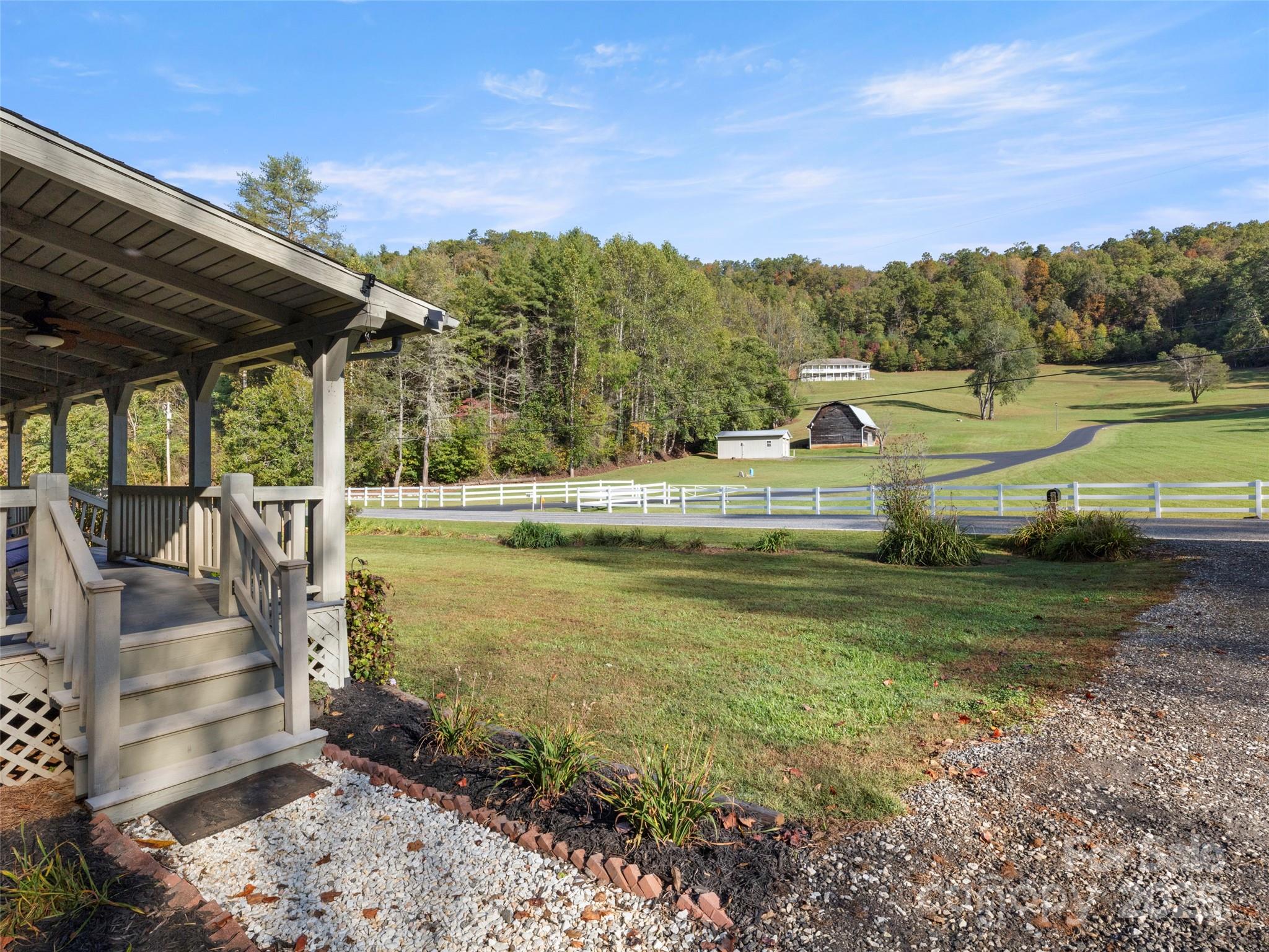 538 E Fork Road — Sylva