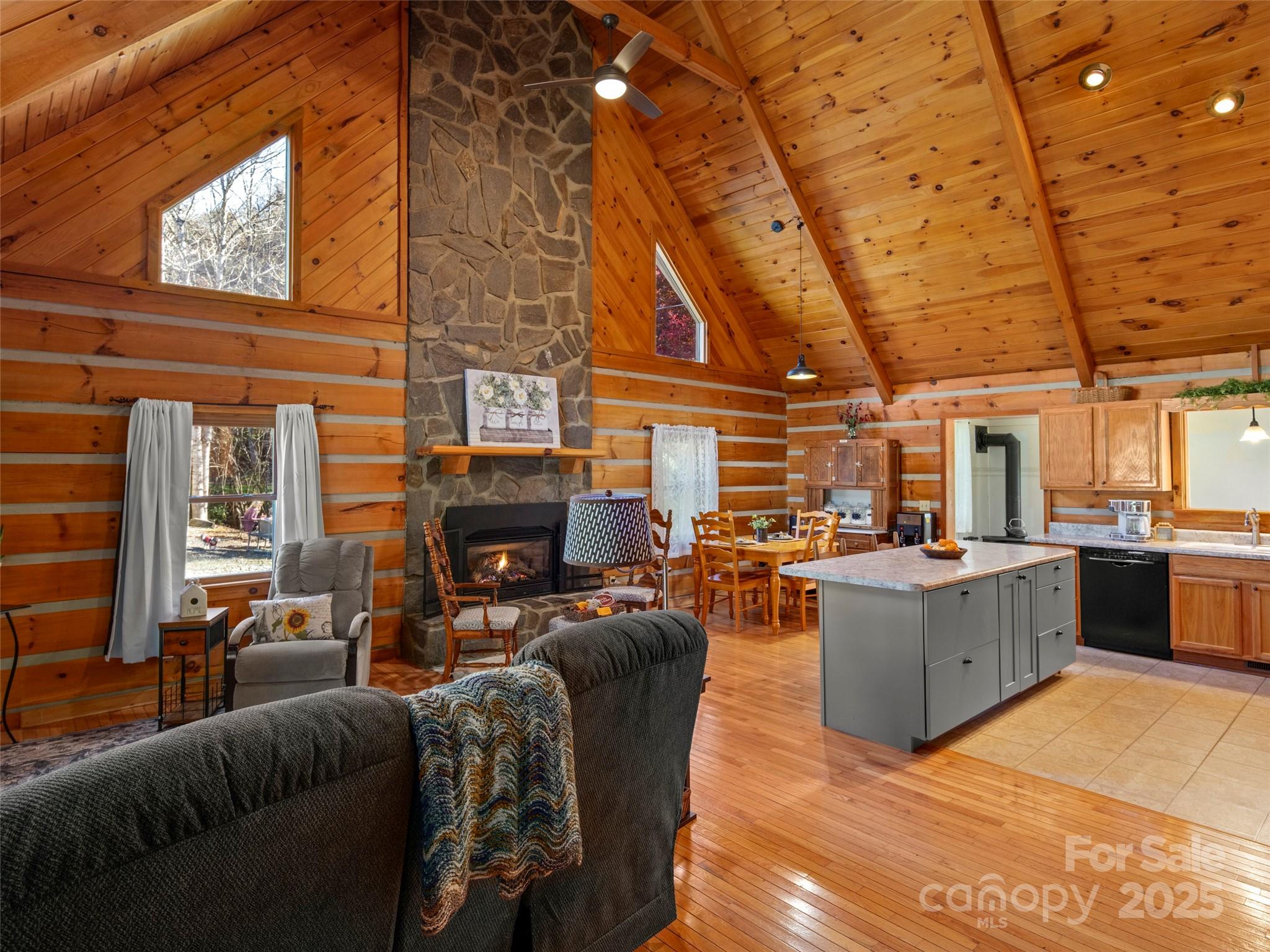 538 E Fork Road — Sylva