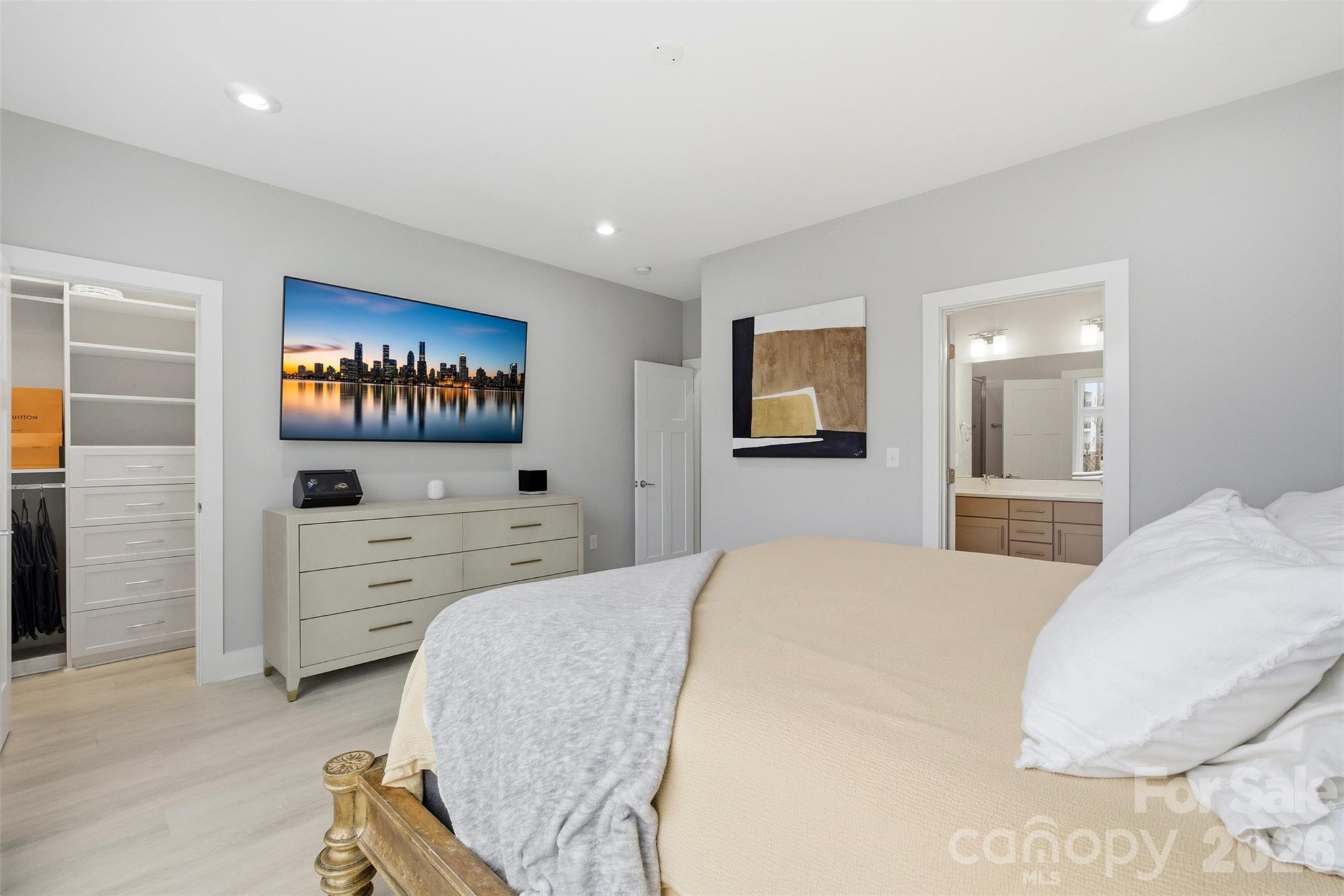 2712 Youngblood Street — Charlotte