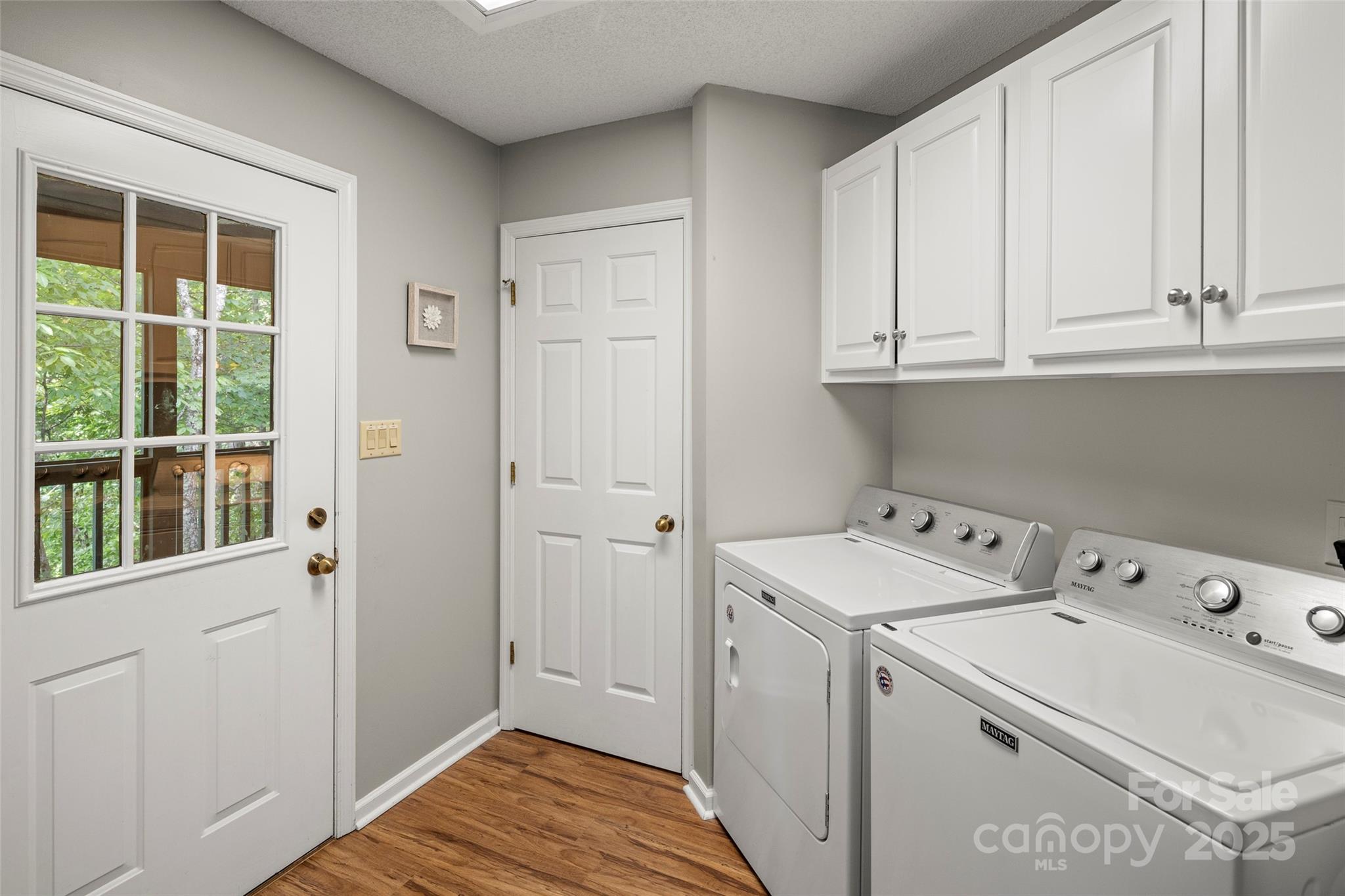 212 Ridgeway Road — Lake Lure