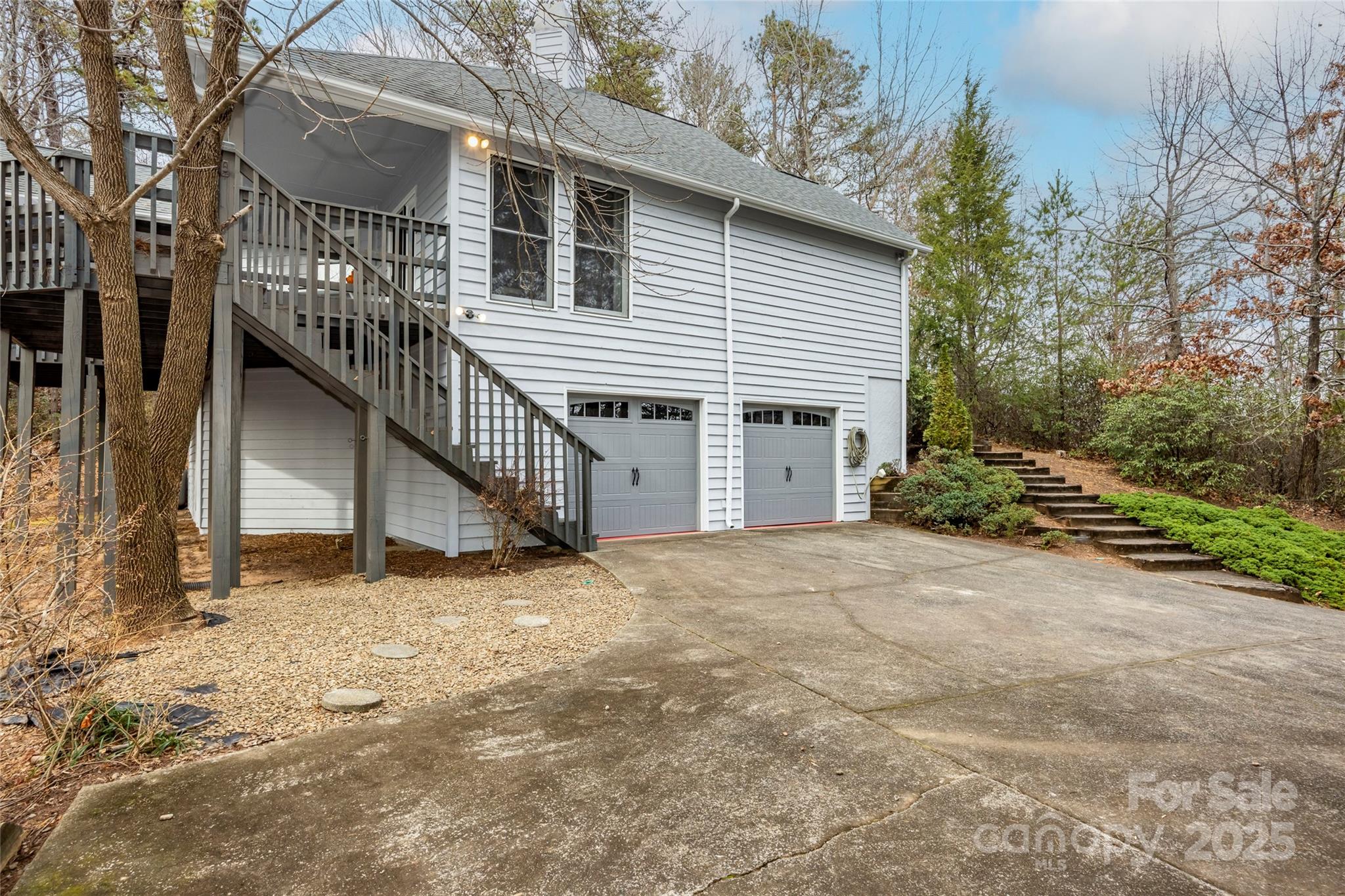 212 Ridgeway Road — Lake Lure