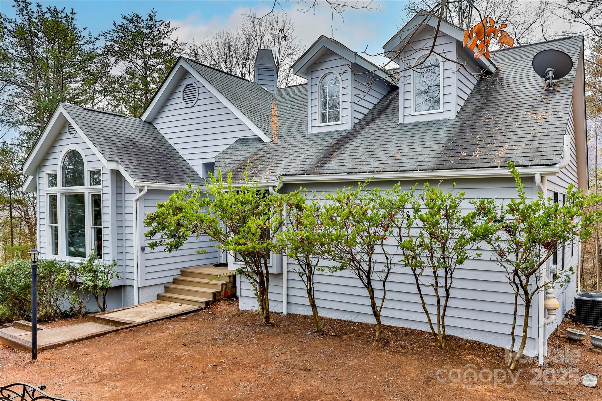212 Ridgeway Road — Lake Lure