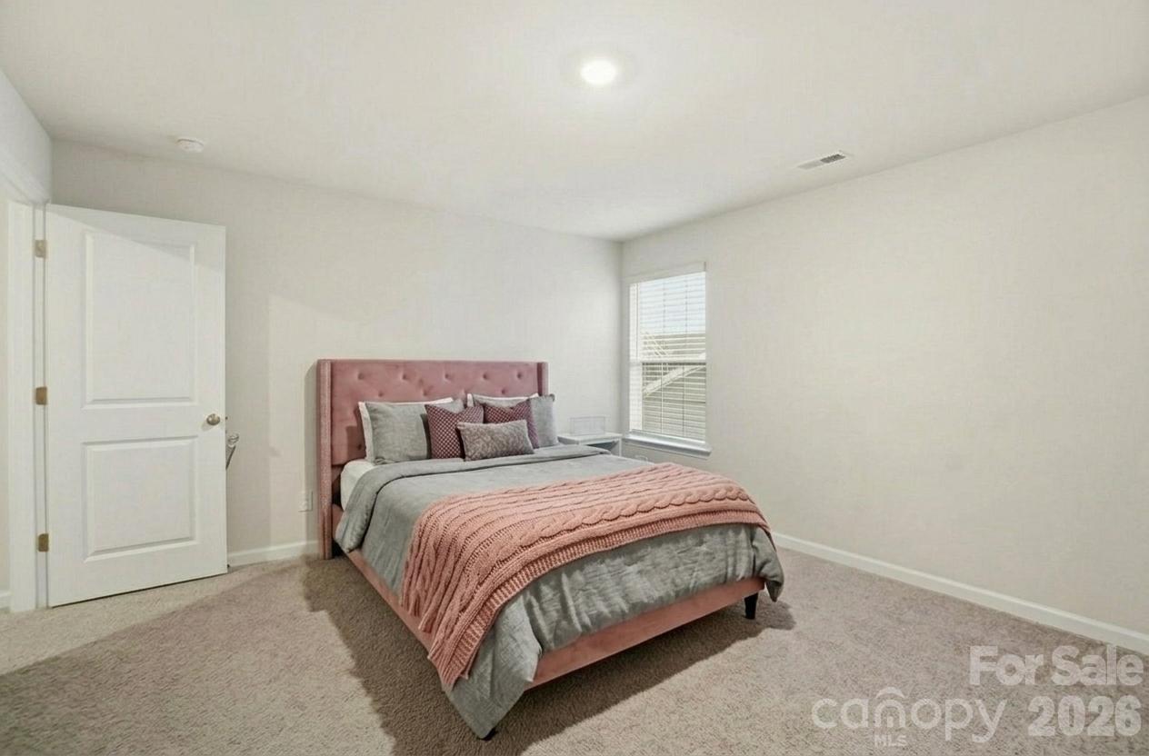 7576 Stonehouse Drive — Gastonia