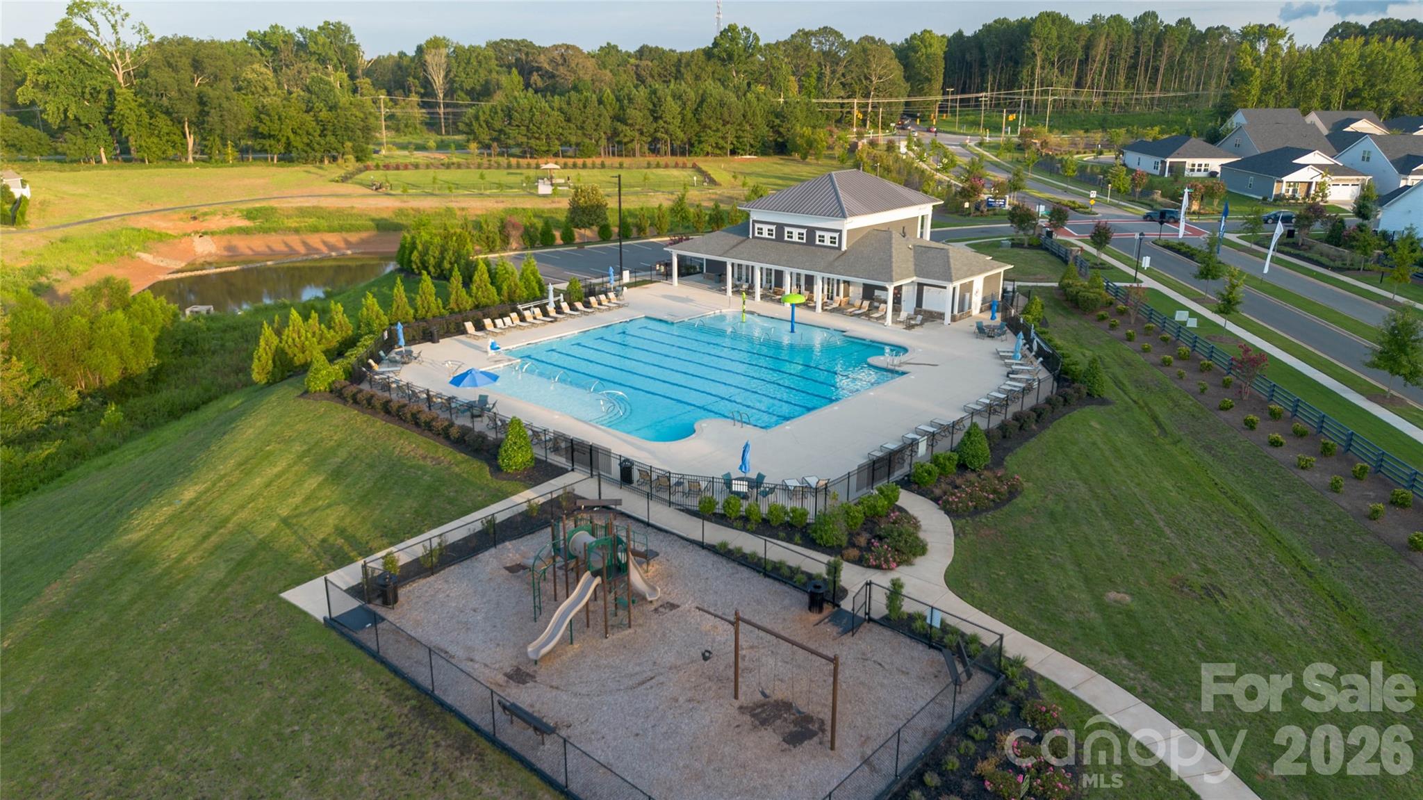 7576 Stonehouse Drive — Gastonia