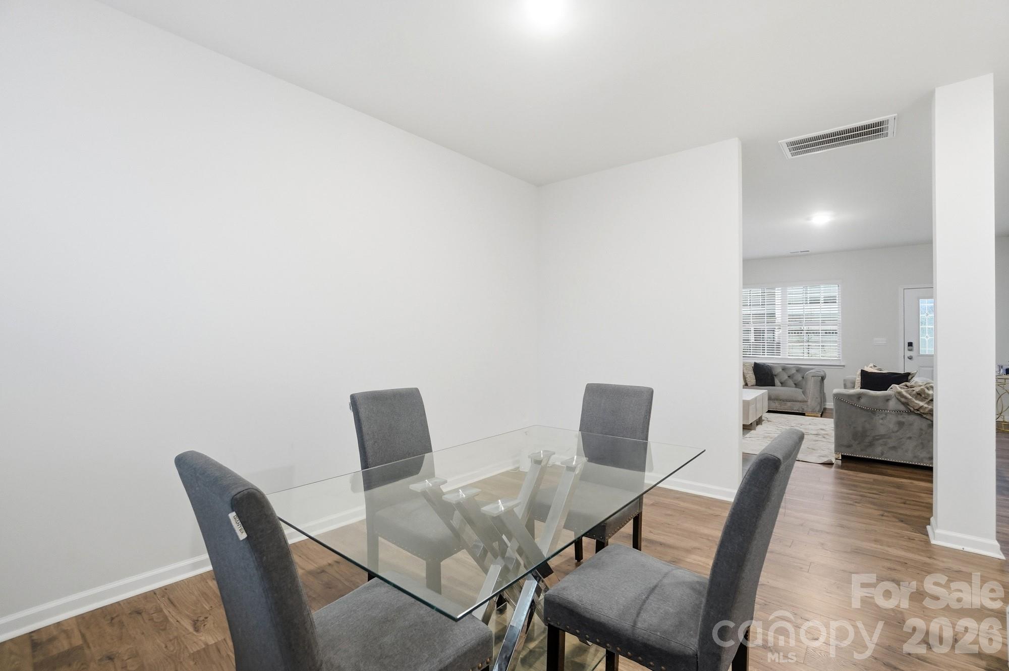 7576 Stonehouse Drive — Gastonia