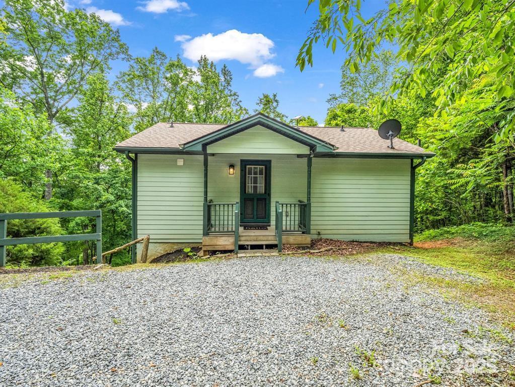 119 Celestial Way — Mill Spring