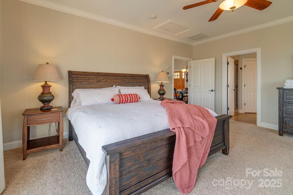 61 Buckle Ridge — Weaverville