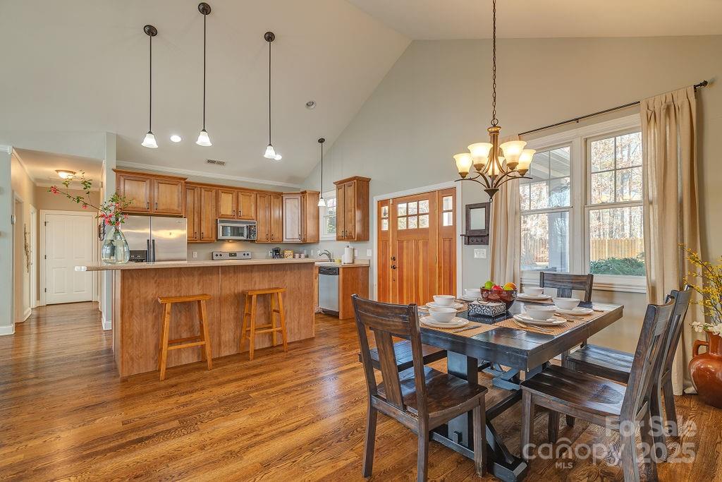 61 Buckle Ridge — Weaverville