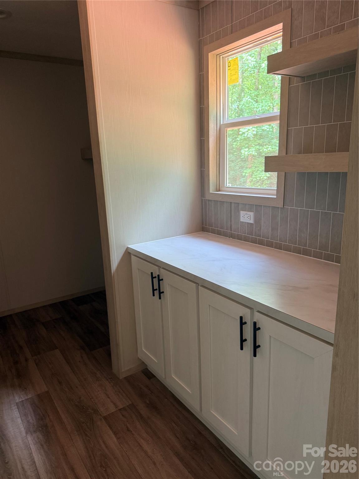 2468 Bonnie Glen — Clover