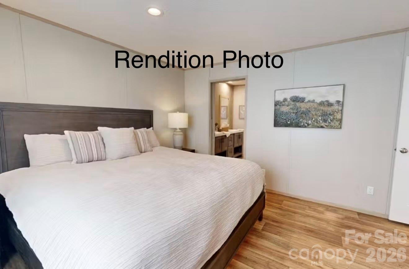 2468 Bonnie Glen — Clover