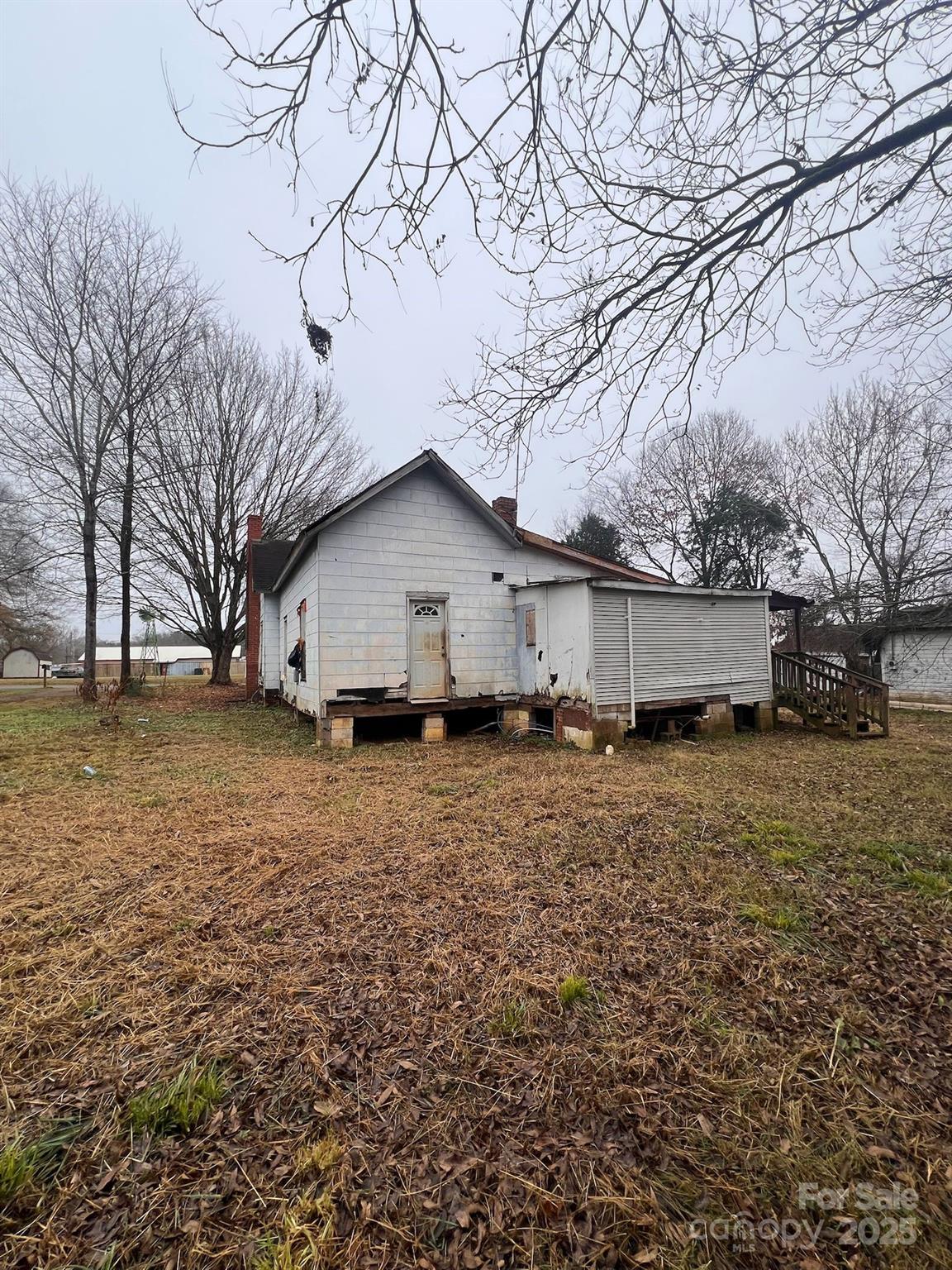 188 Wall Street — Mocksville
