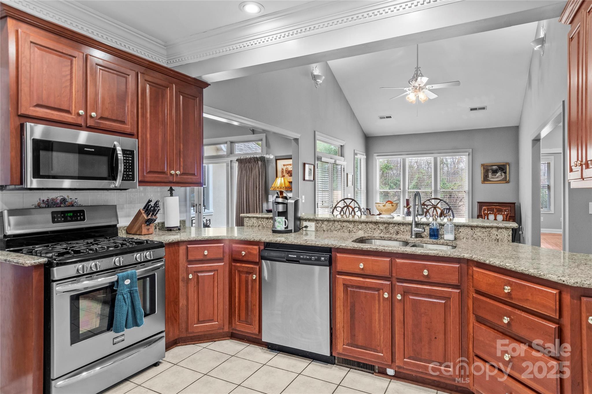 108 Candor Oaks Drive — New London