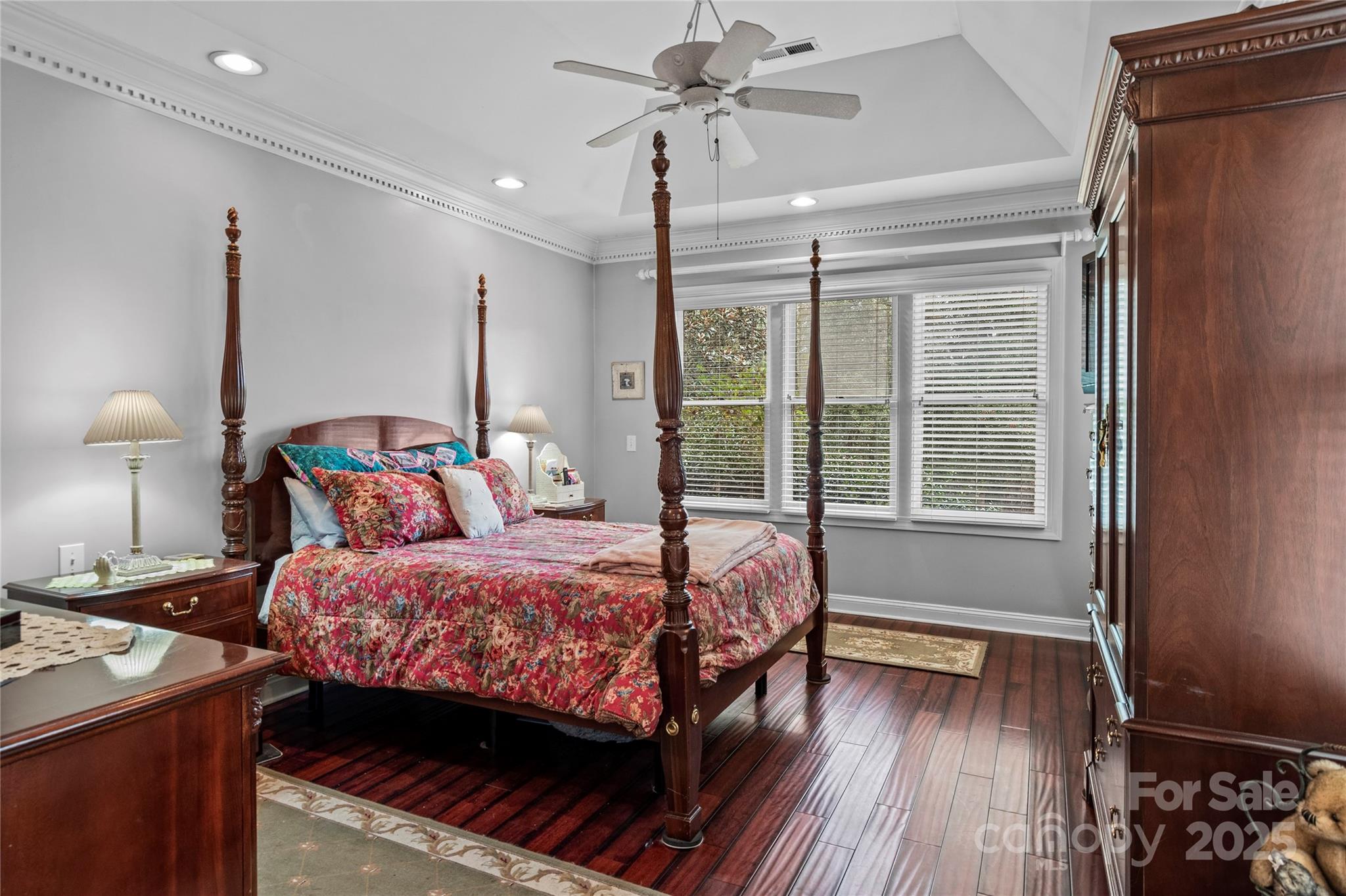 108 Candor Oaks Drive — New London