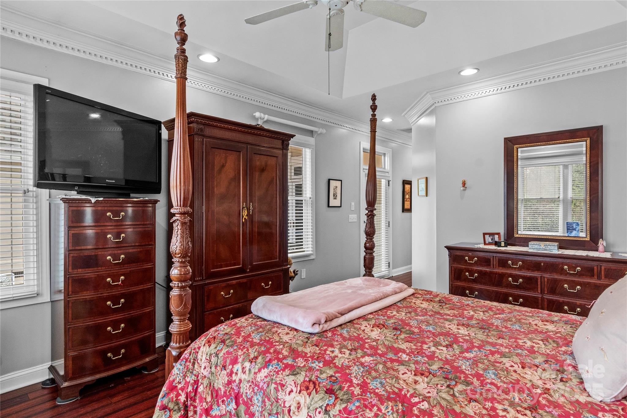 108 Candor Oaks Drive — New London