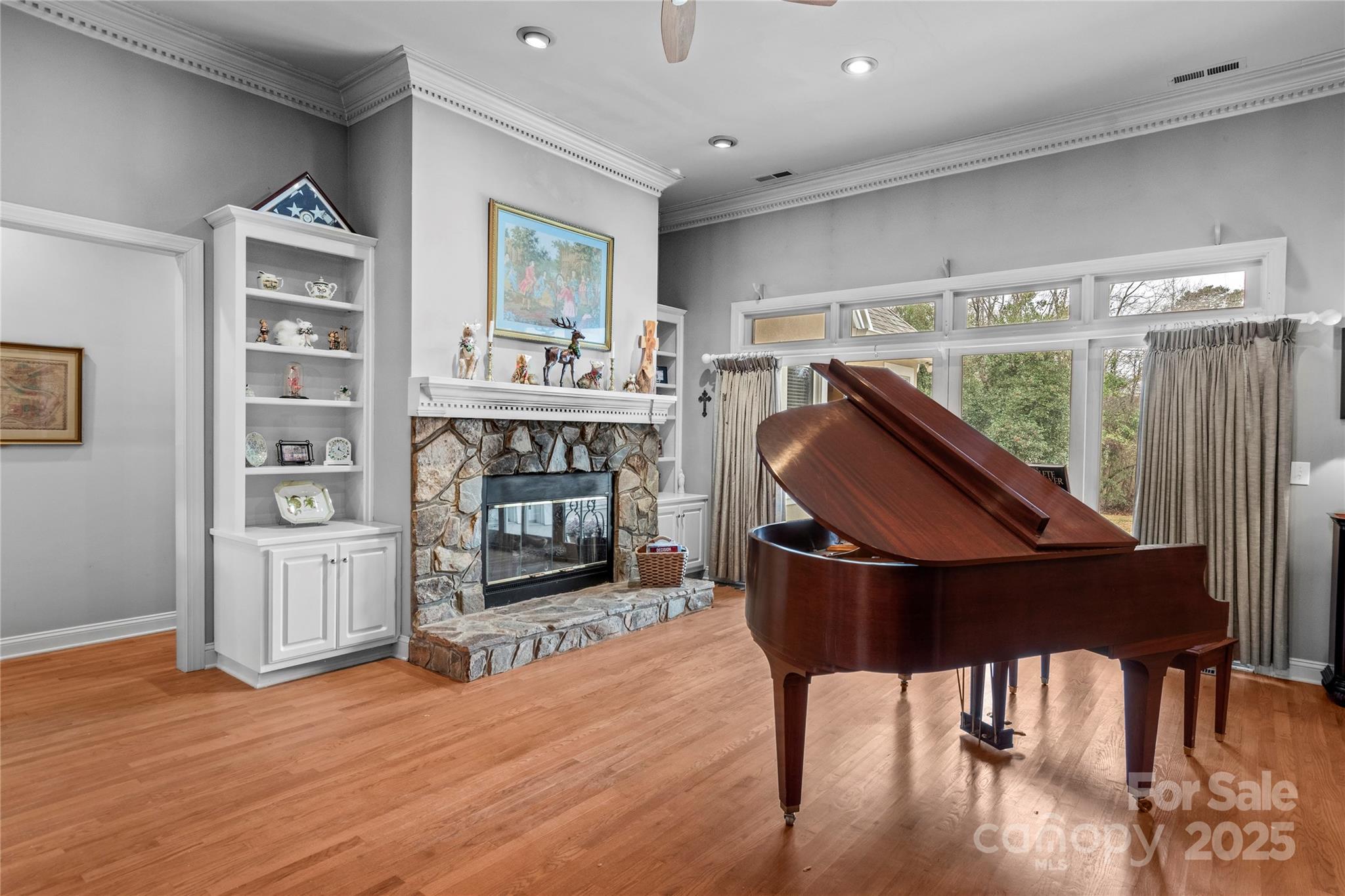 108 Candor Oaks Drive — New London