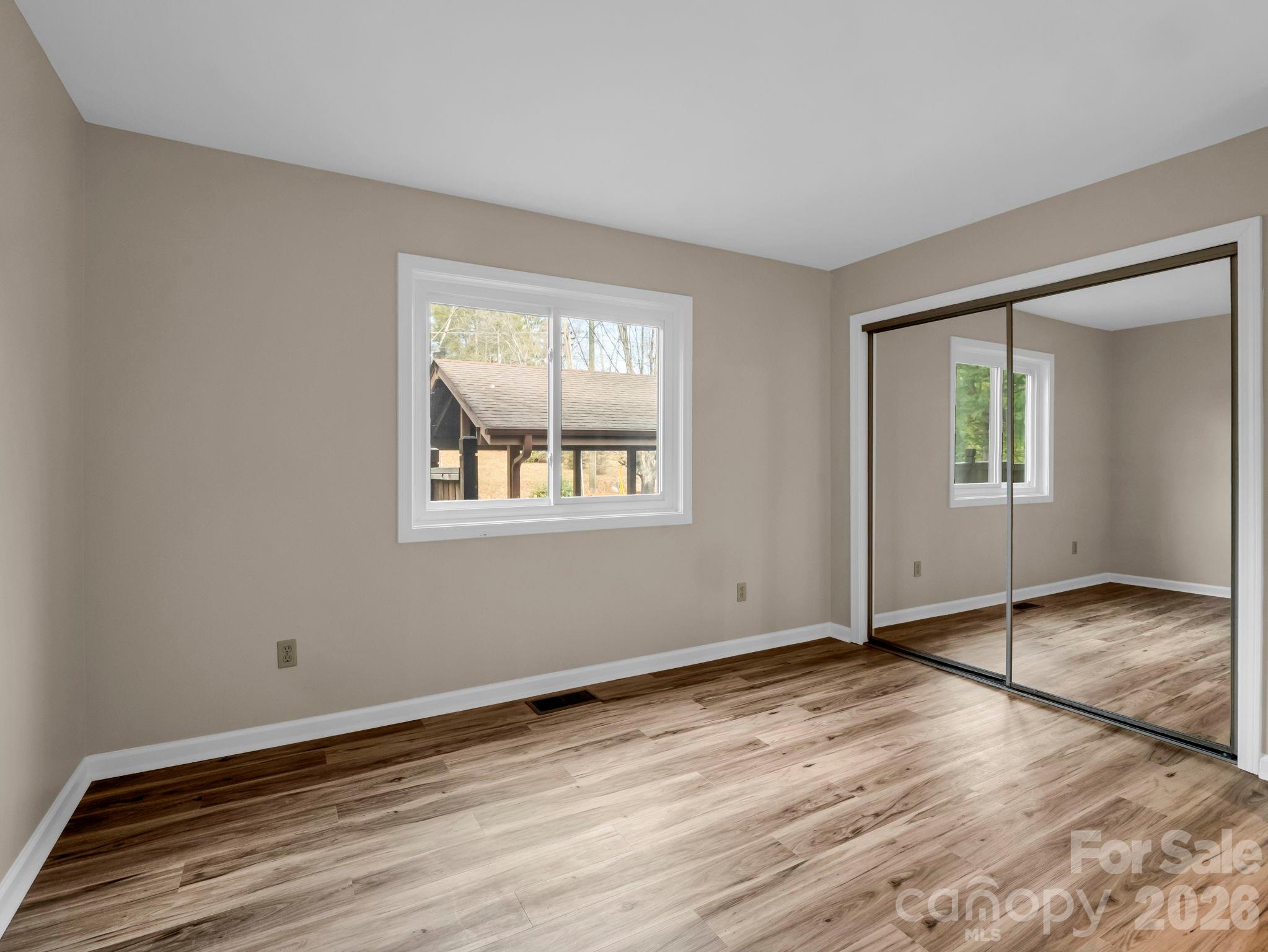 520 Courtwood Lane #4 — Hendersonville