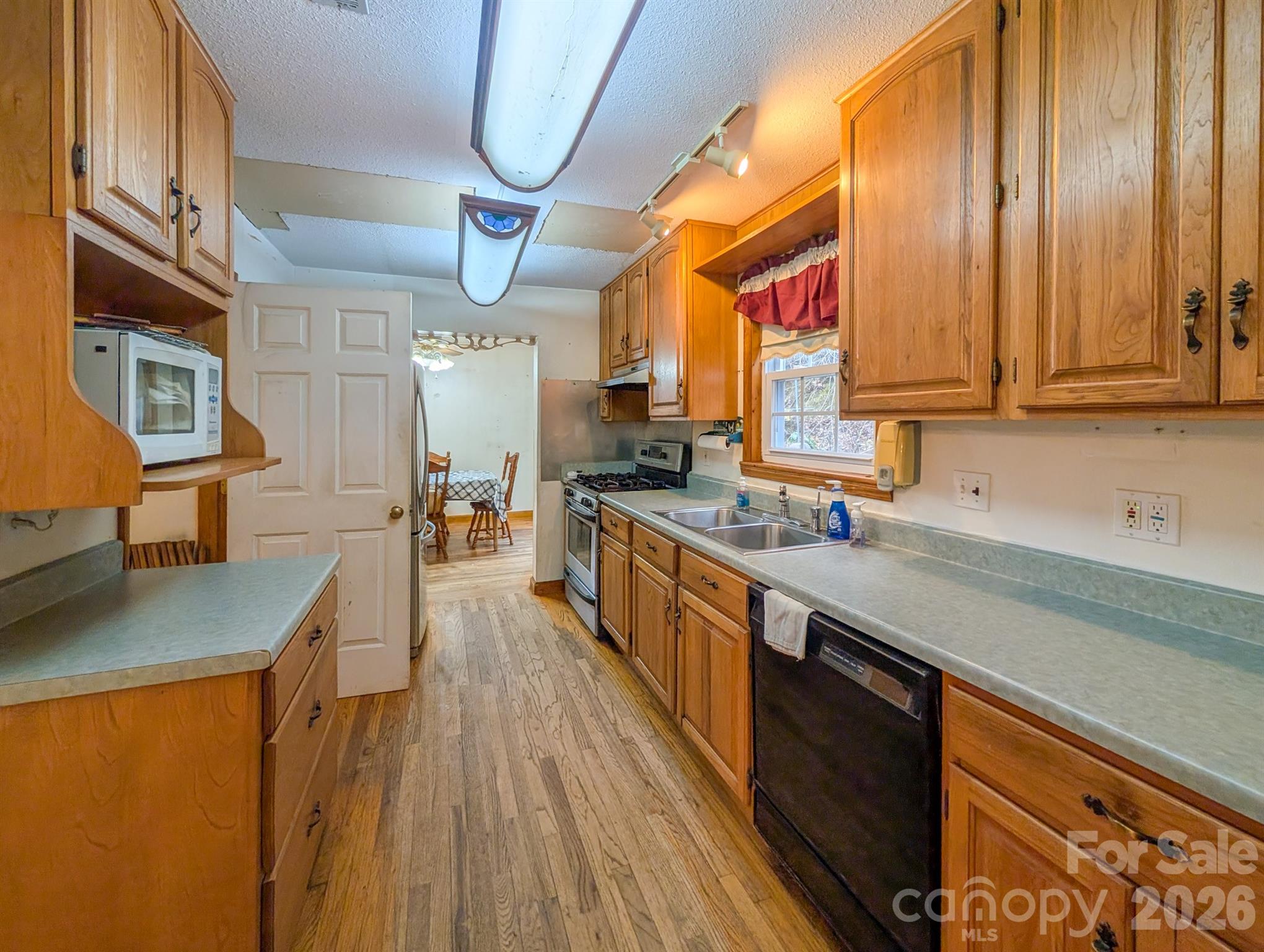 77 Griffith Branch Road — Green Mountain