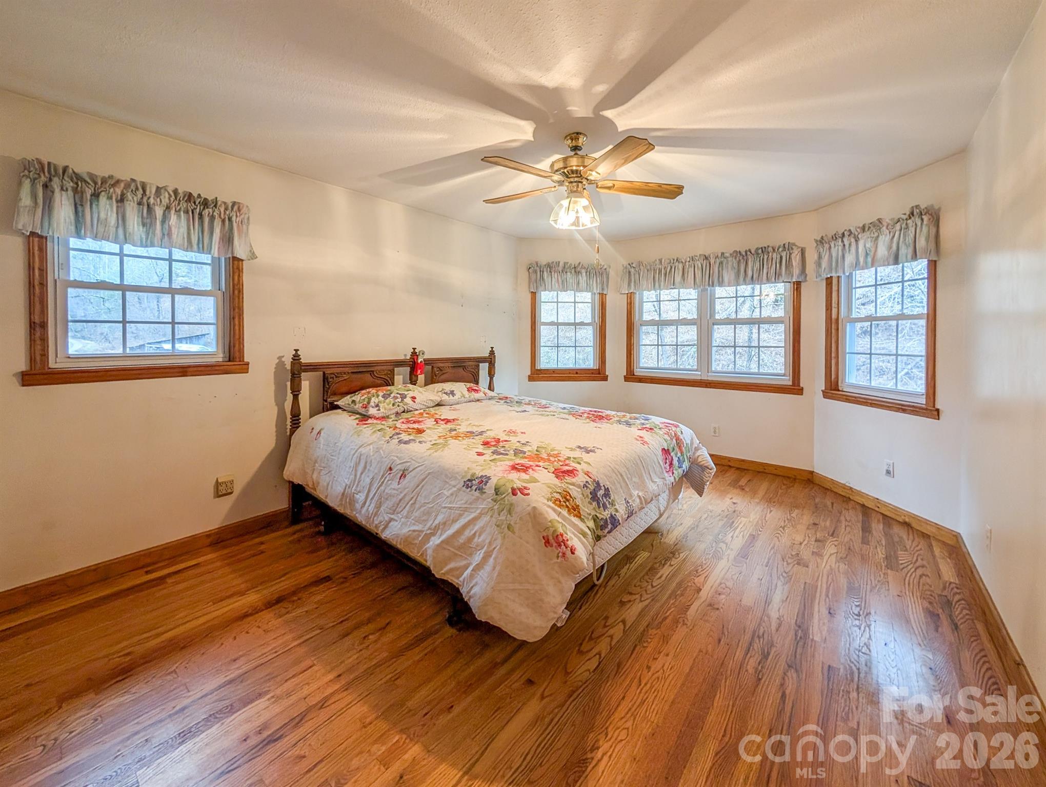 77 Griffith Branch Road — Green Mountain
